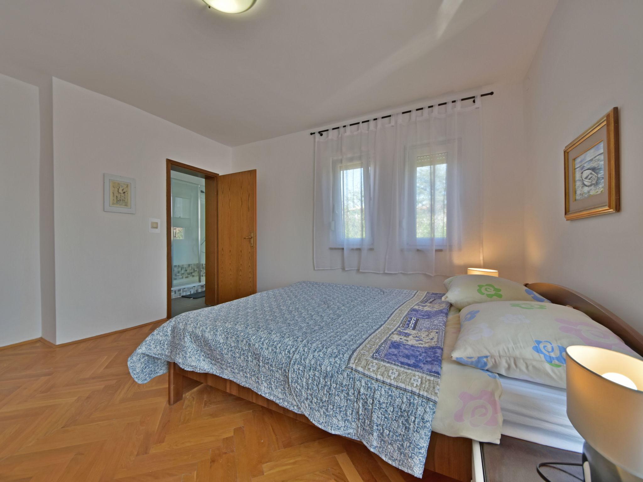 Foto 15 - Casa con 4 camere da letto a Matulji con piscina privata e terrazza