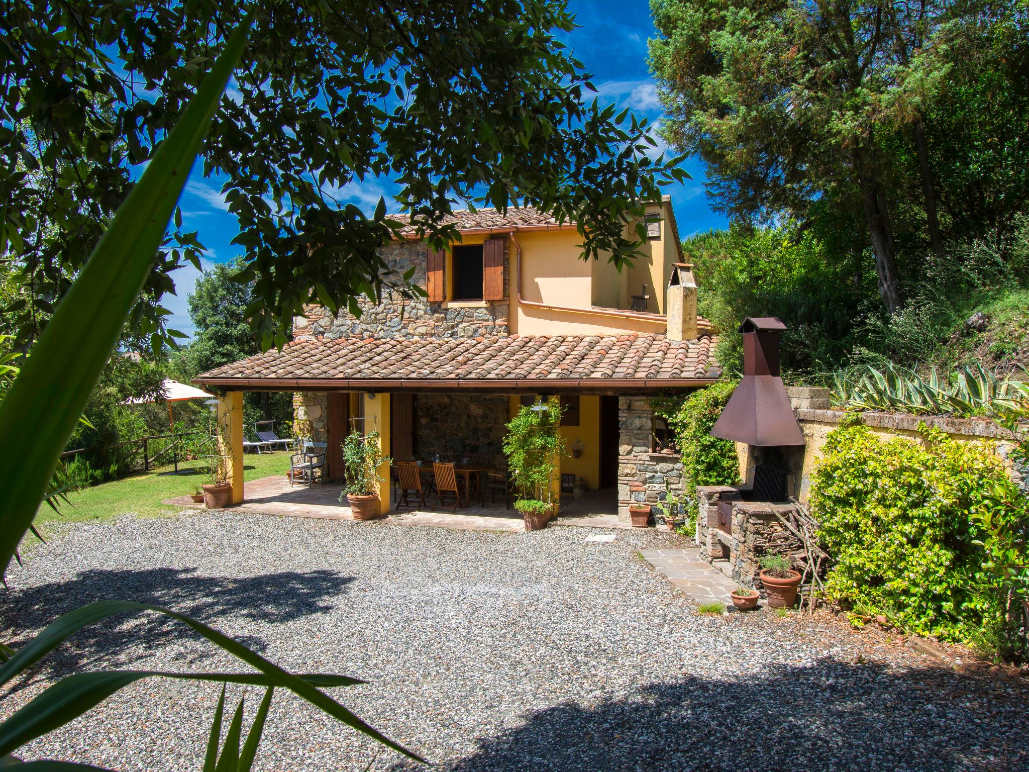 Photo 4 - Maison de 3 chambres à Riparbella avec jardin et terrasse