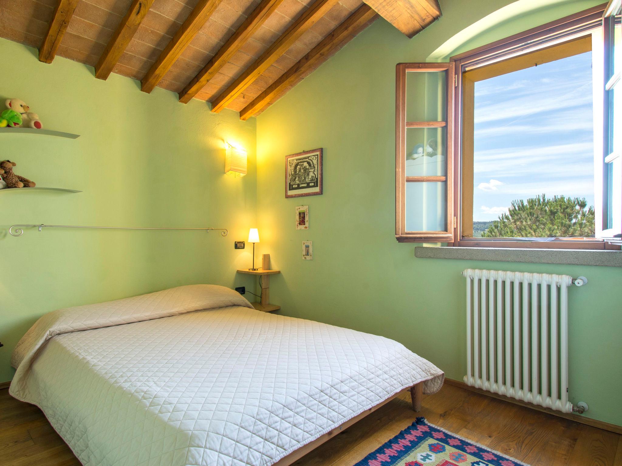 Foto 17 - Casa con 3 camere da letto a Riparbella con giardino e terrazza