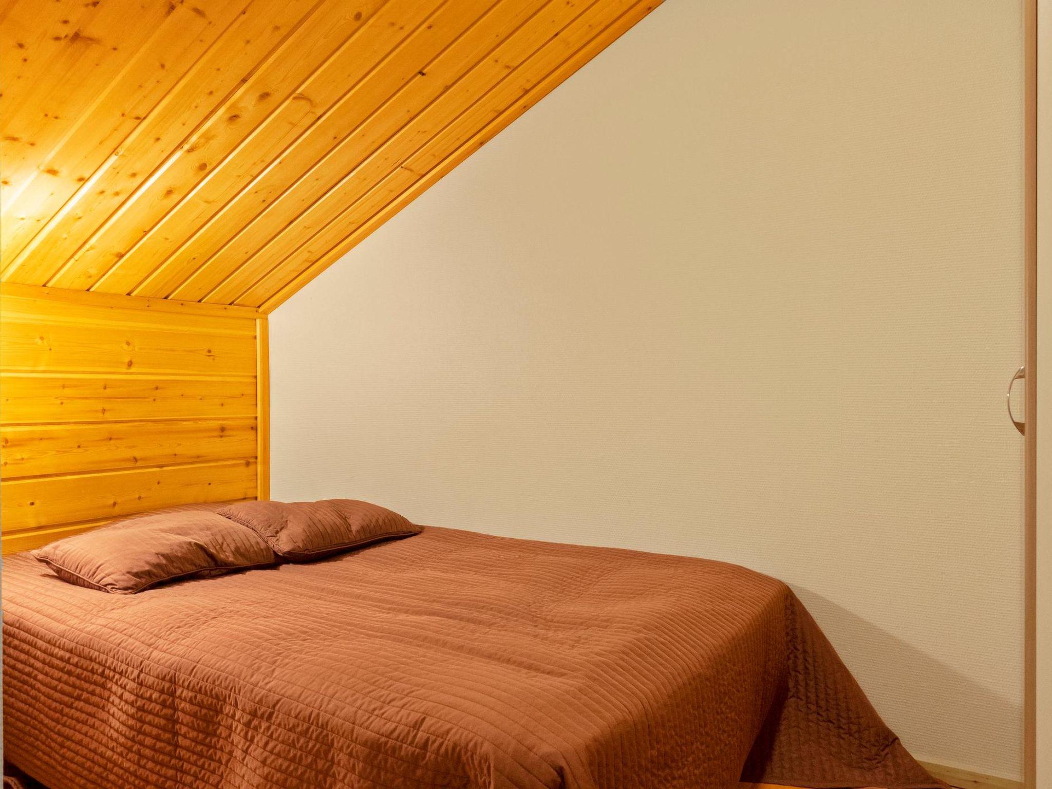 Foto 12 - Haus mit 3 Schlafzimmern in Kittilä mit sauna und blick auf die berge