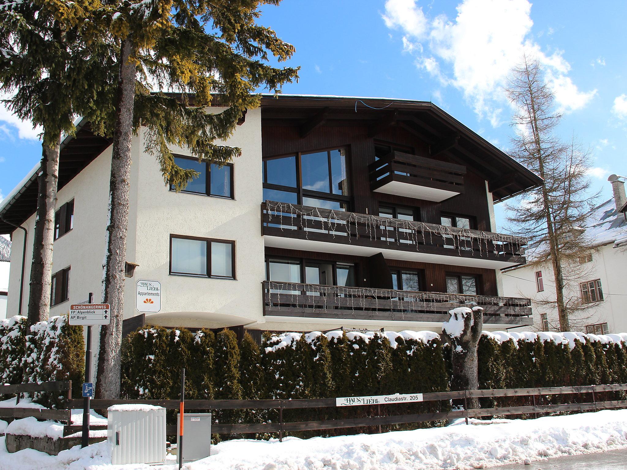 Photo 25 - Apartment in Seefeld in Tirol with sauna and mountain view