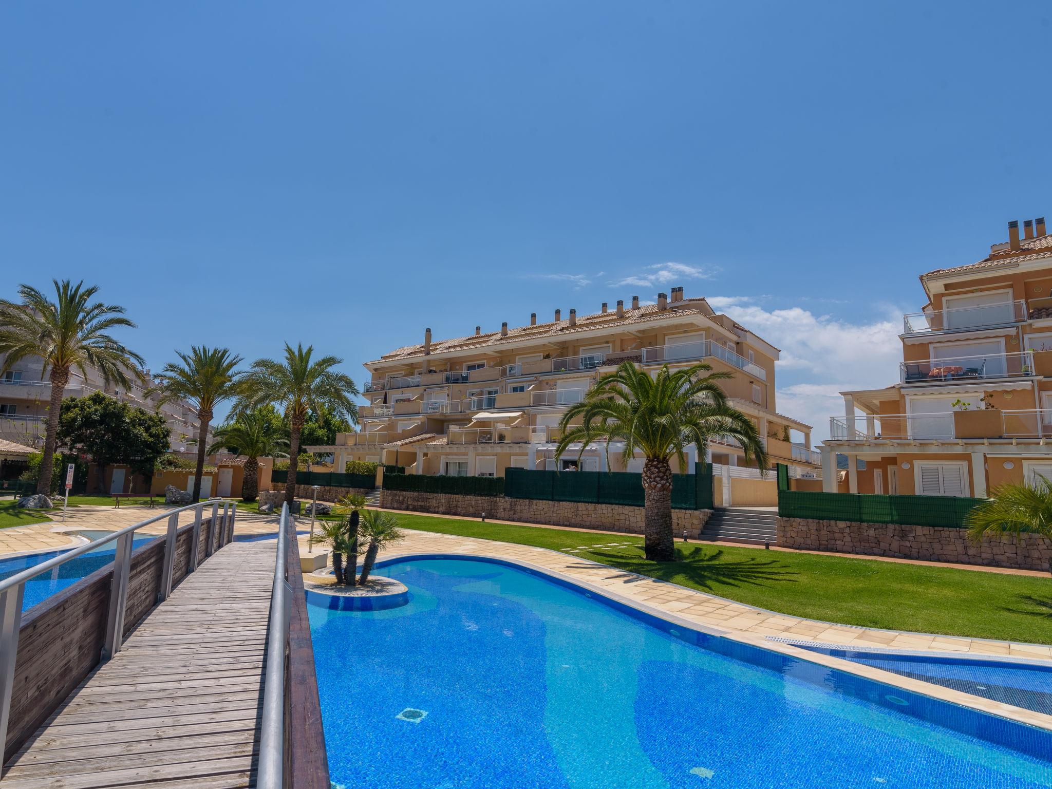 Foto 1 - Appartamento con 3 camere da letto a Jávea con piscina e vista mare