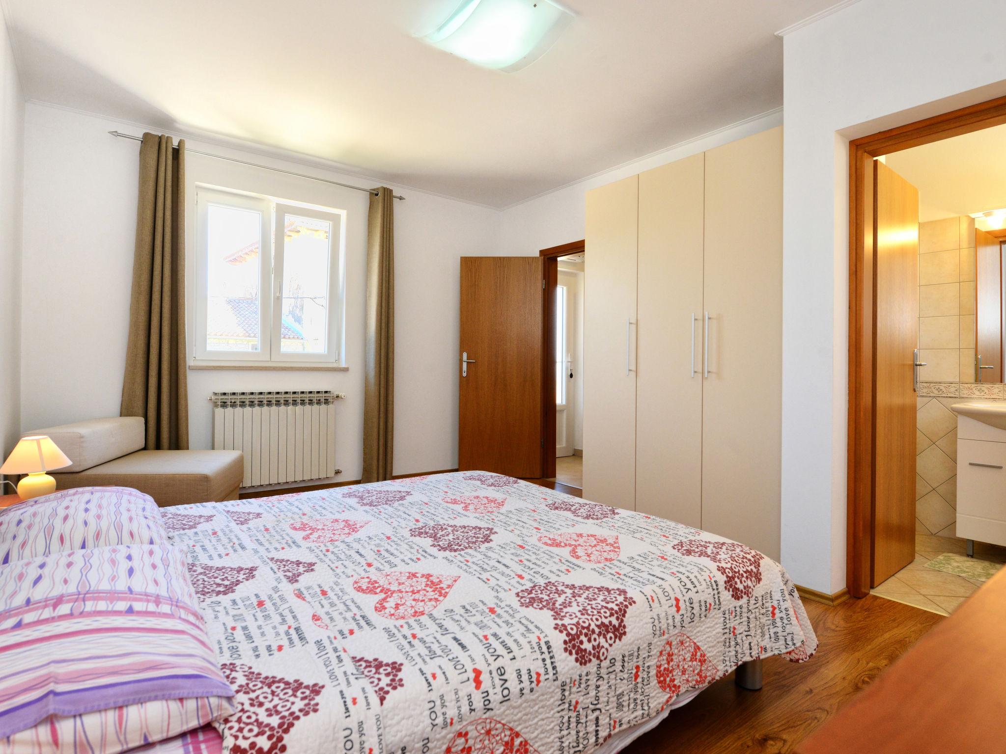 Foto 17 - Casa con 2 camere da letto a Kaštelir-Labinci con terrazza e vista mare