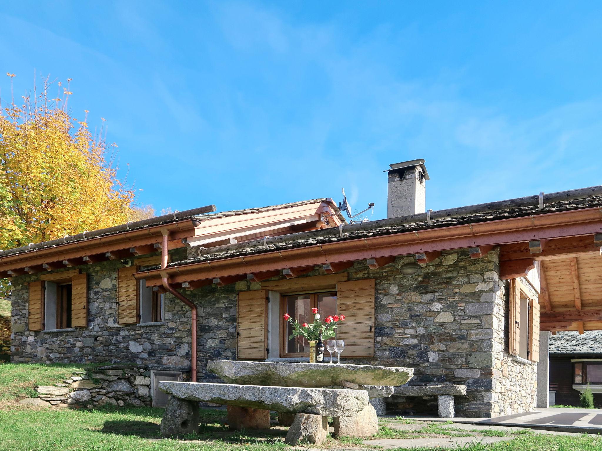 Photo 23 - Maison de 2 chambres à Peglio avec jardin et terrasse