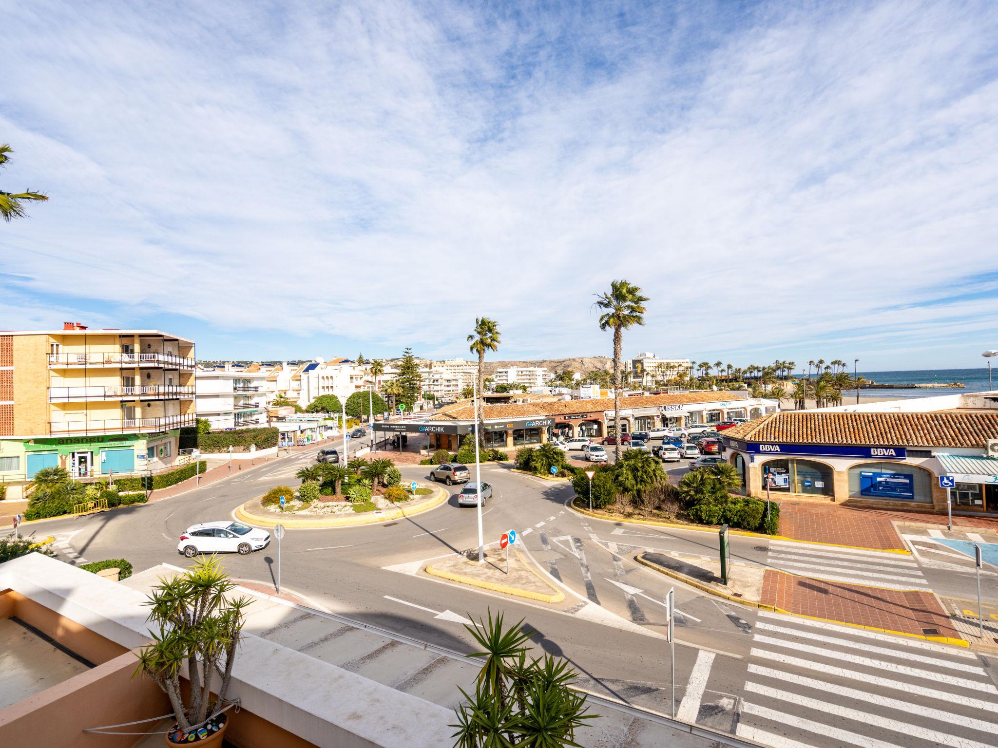 Foto 22 - Appartamento con 3 camere da letto a Jávea con piscina e vista mare