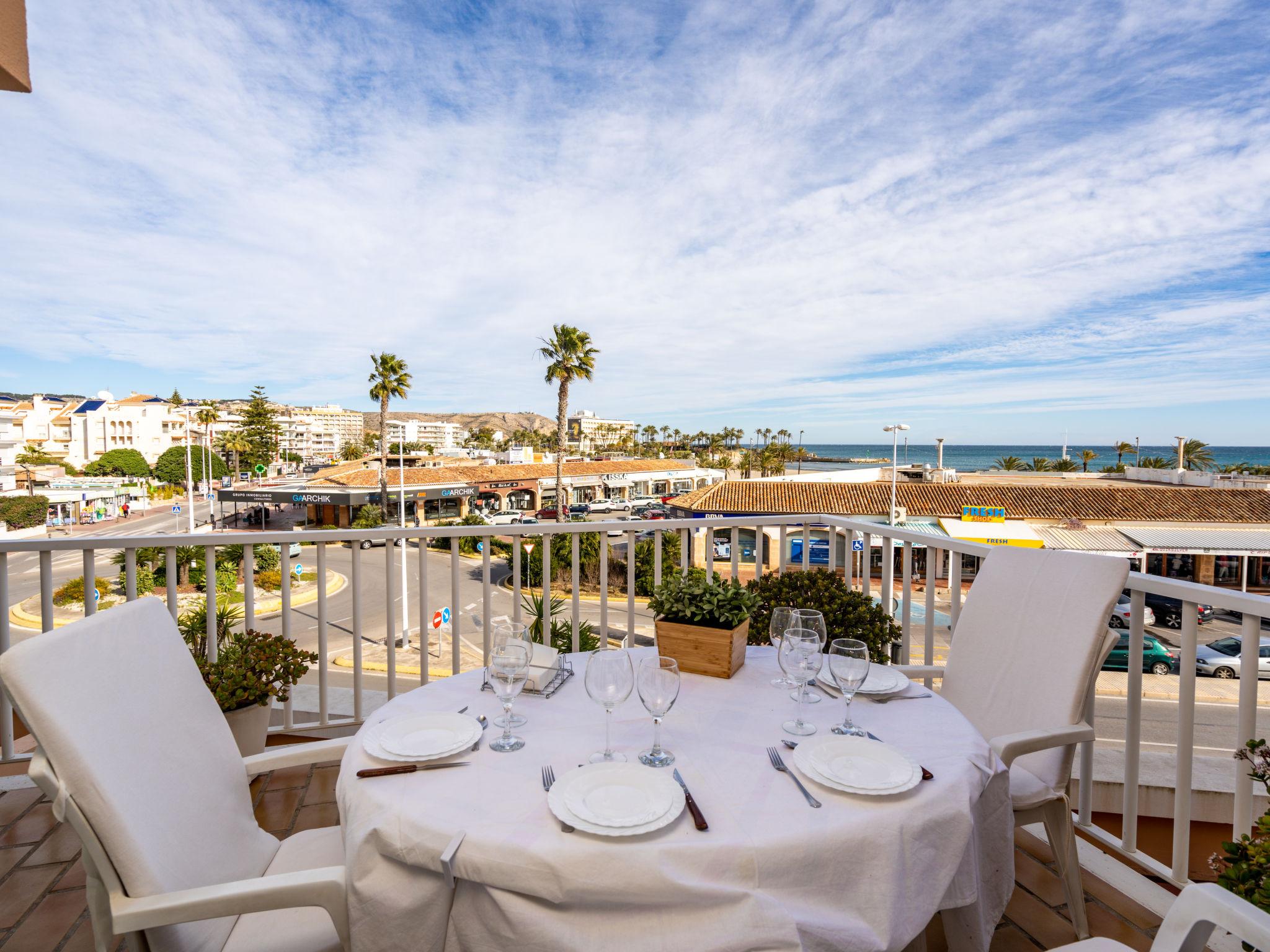 Foto 4 - Appartamento con 3 camere da letto a Jávea con piscina e vista mare