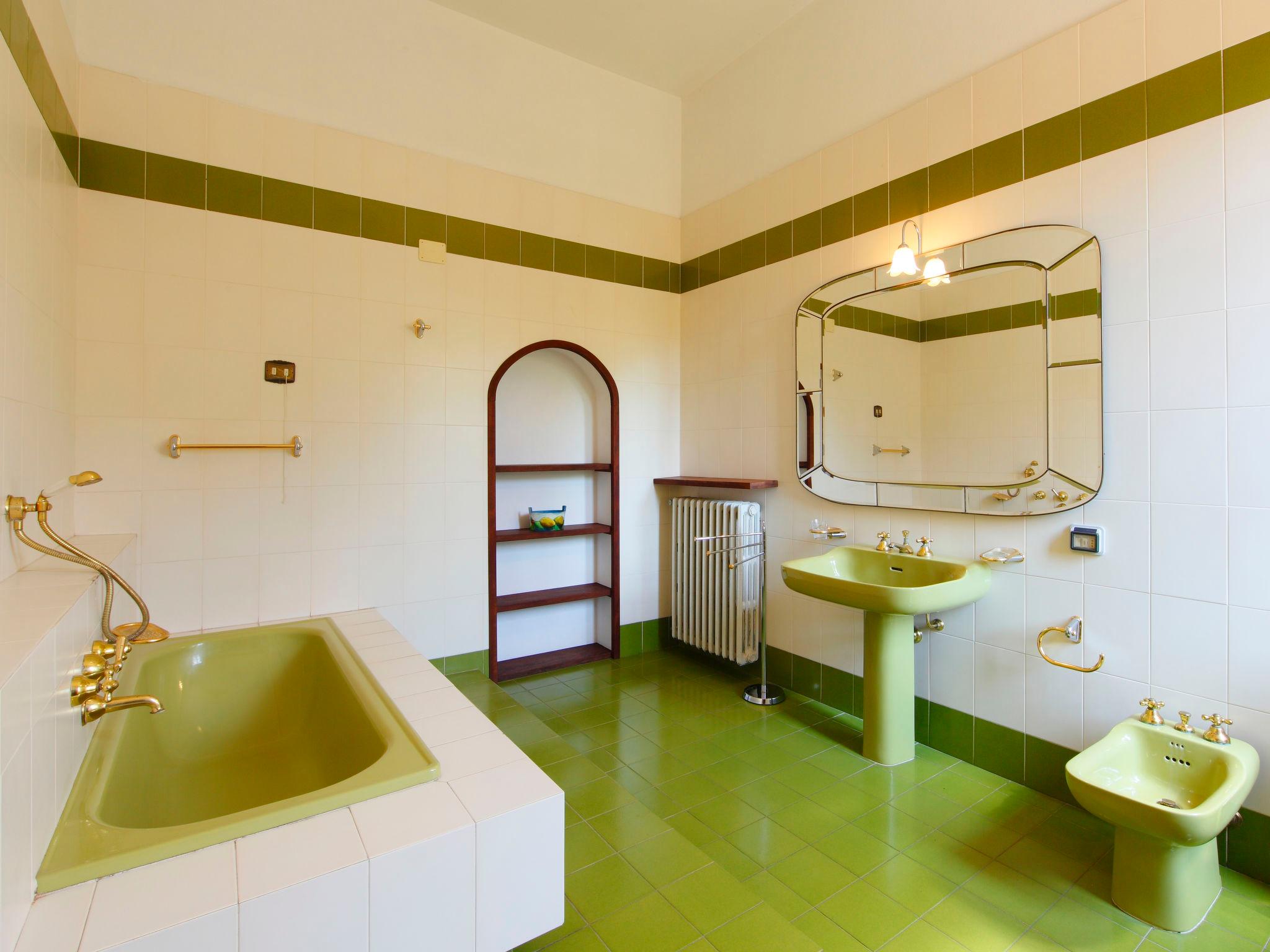Foto 32 - Casa con 7 camere da letto a San Miniato con piscina privata e giardino