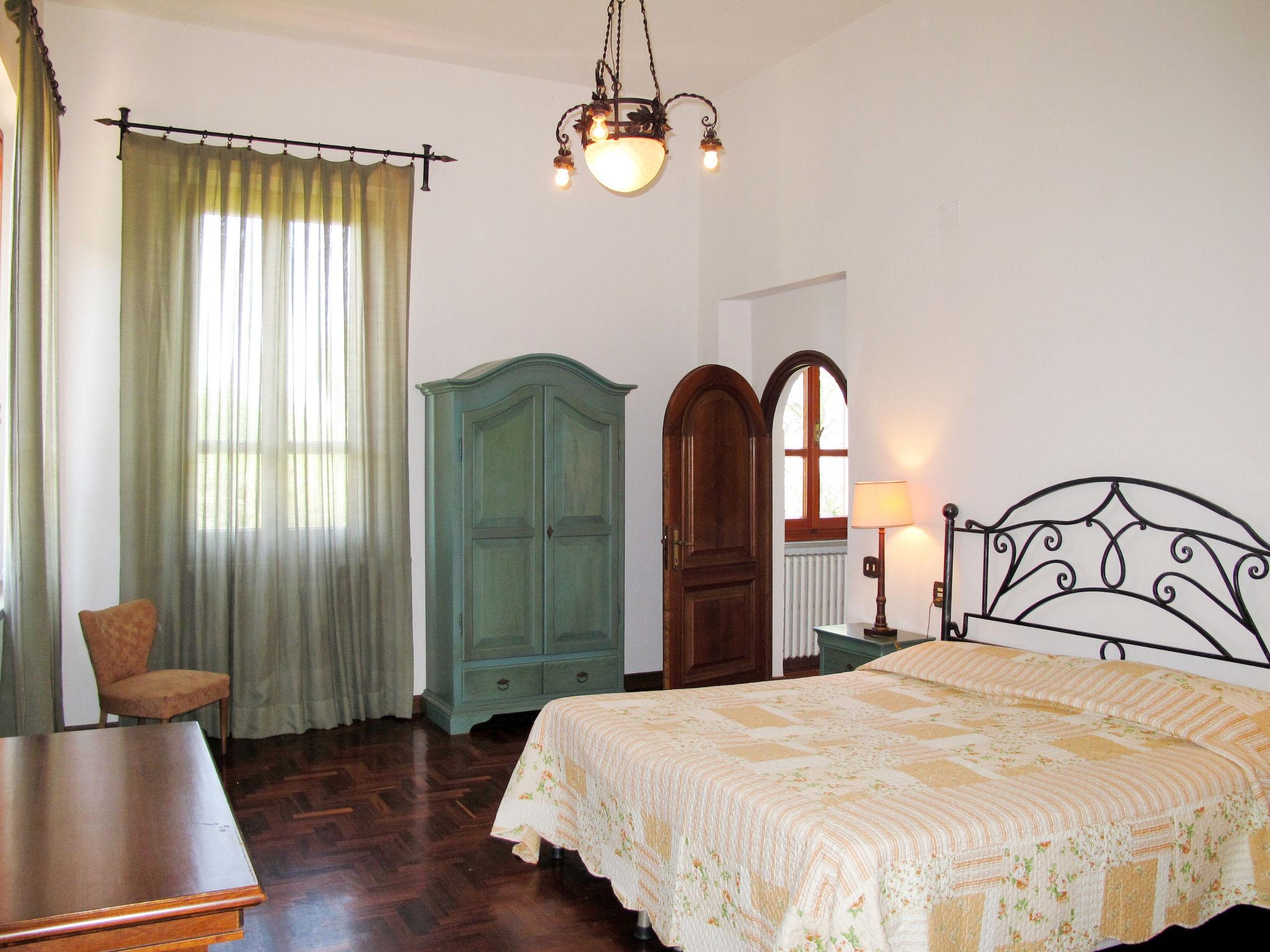 Photo 25 - 5 bedroom House in San Miniato with private pool and garden