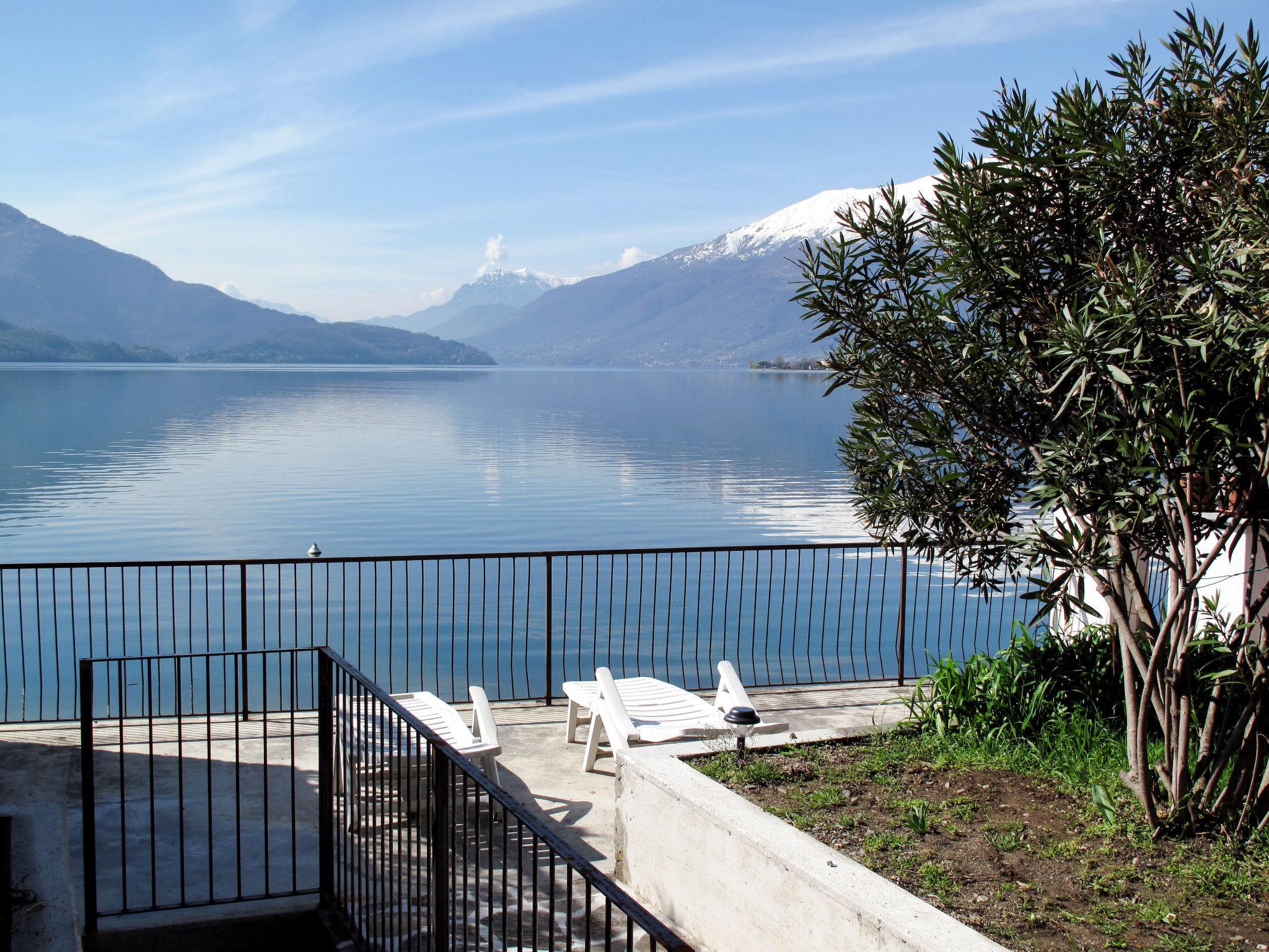 Foto 2 - Apartamento de 2 habitaciones en Gera Lario con terraza y vistas a la montaña