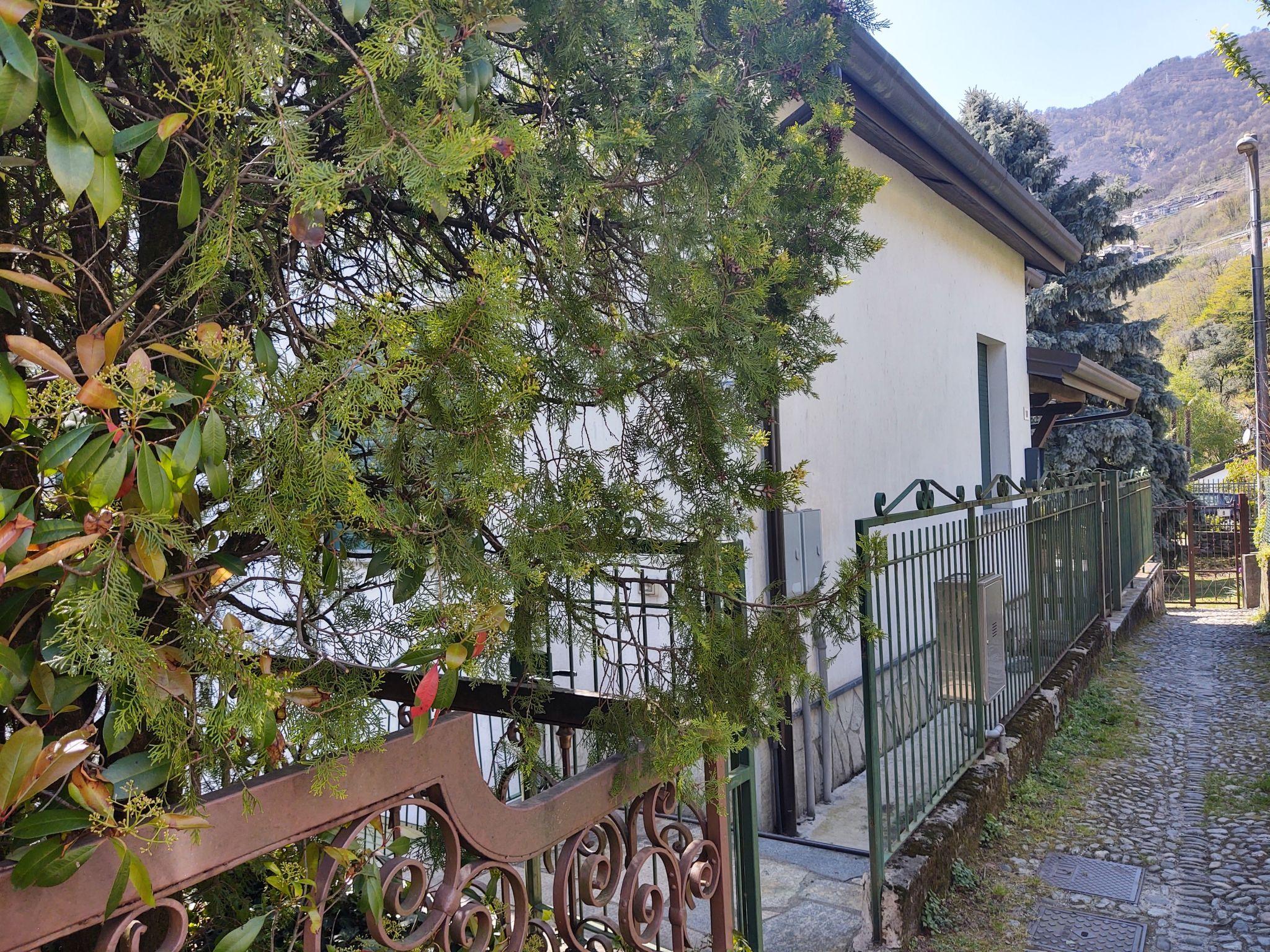 Foto 2 - Appartamento con 1 camera da letto a Gera Lario con terrazza e vista sulle montagne