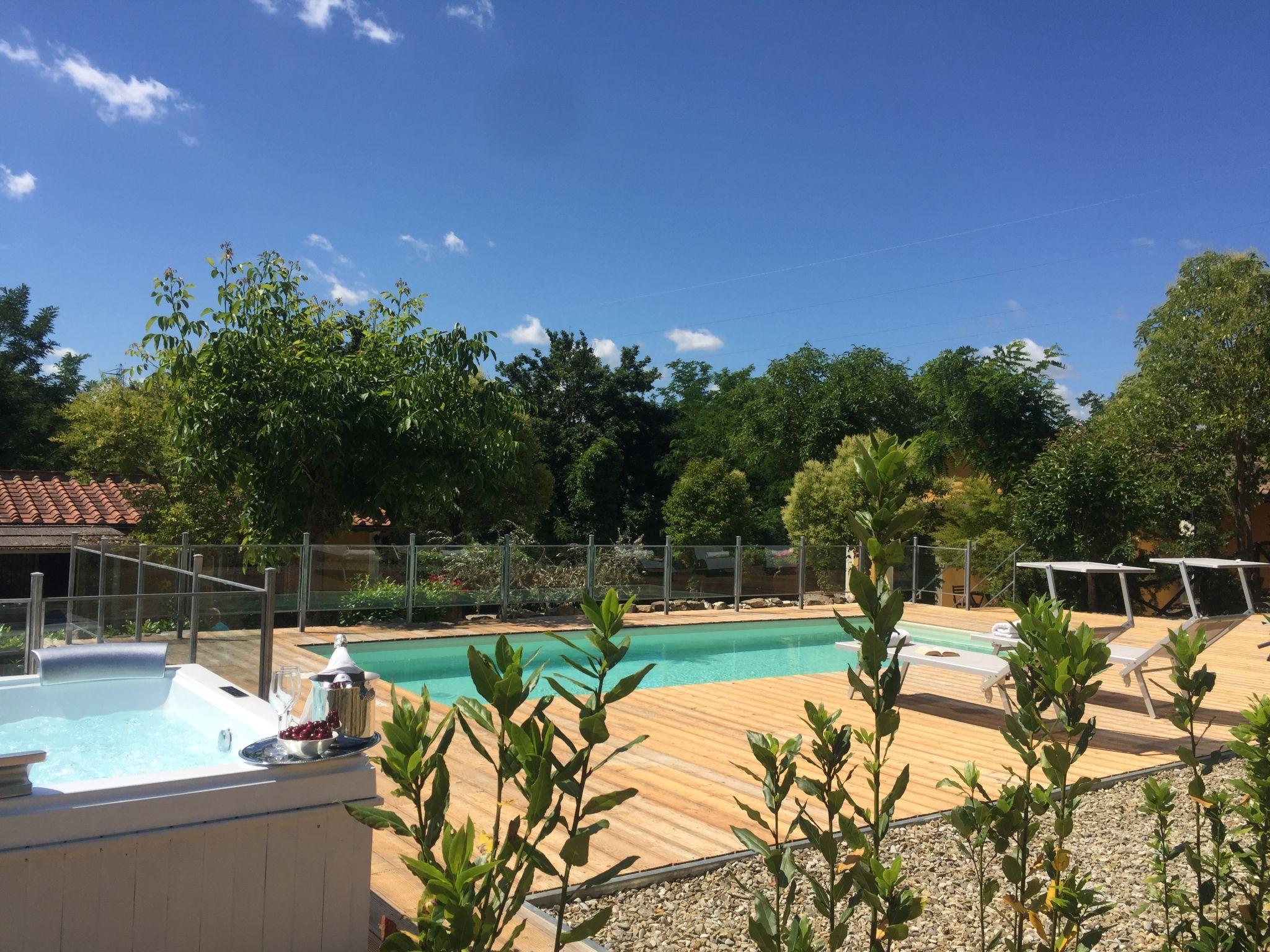 Foto 34 - Casa de 5 quartos em Montevarchi com piscina privada e jardim