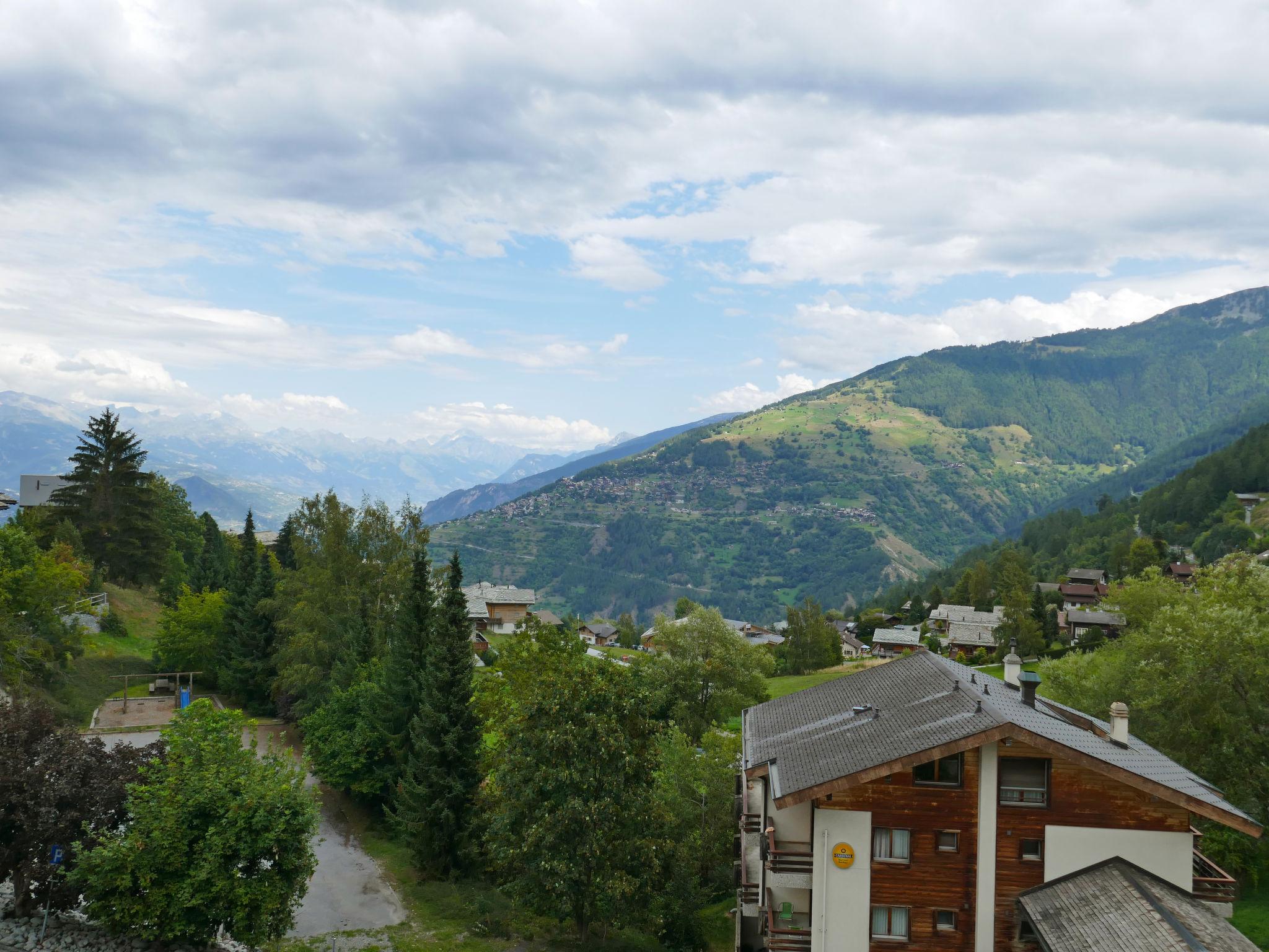 Foto 13 - Apartamento en Nendaz con piscina y vistas a la montaña