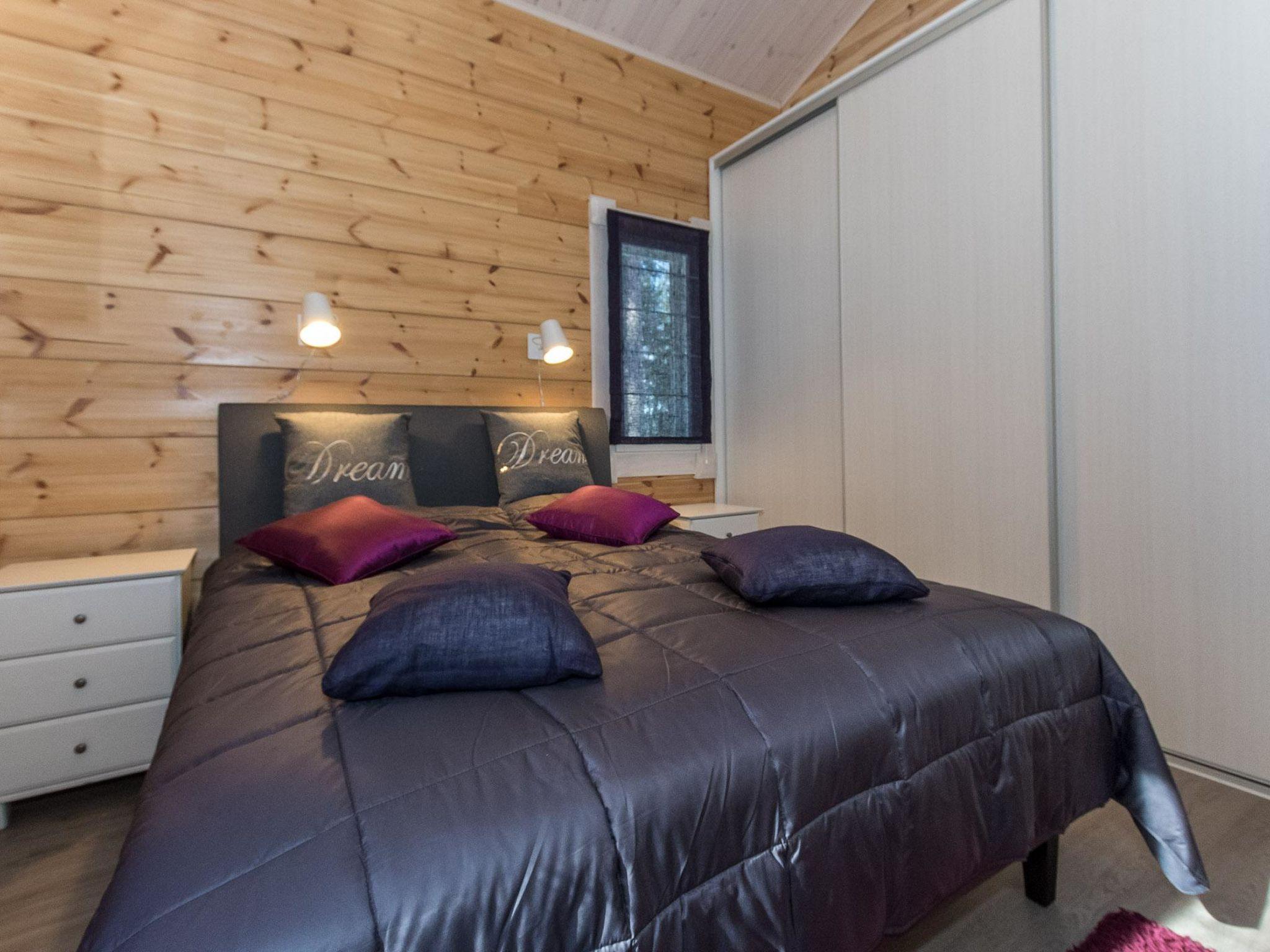 Foto 13 - Casa con 2 camere da letto a Ruovesi con sauna e vasca idromassaggio