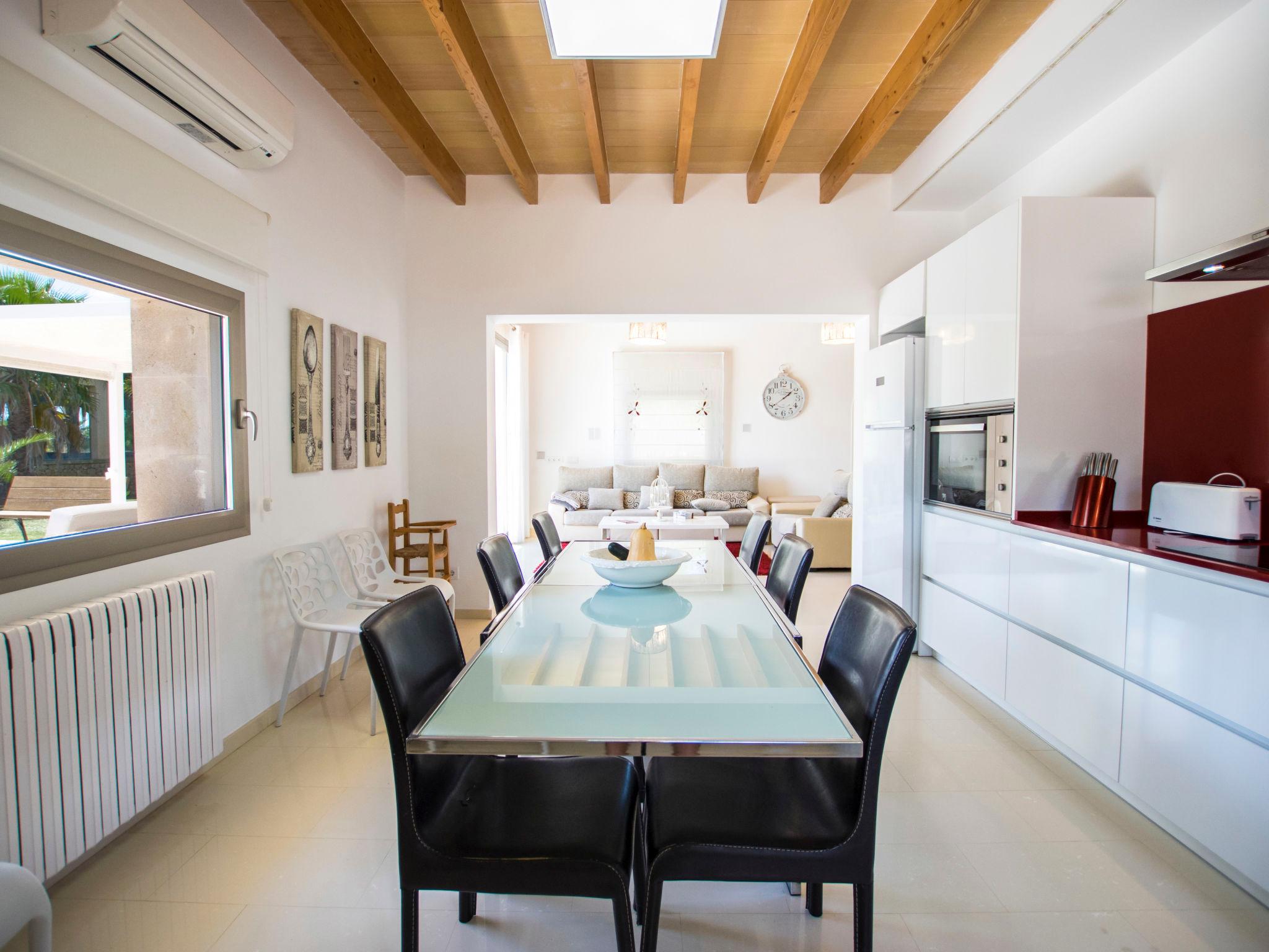 Photo 8 - 4 bedroom House in Maria de la Salut with private pool and garden