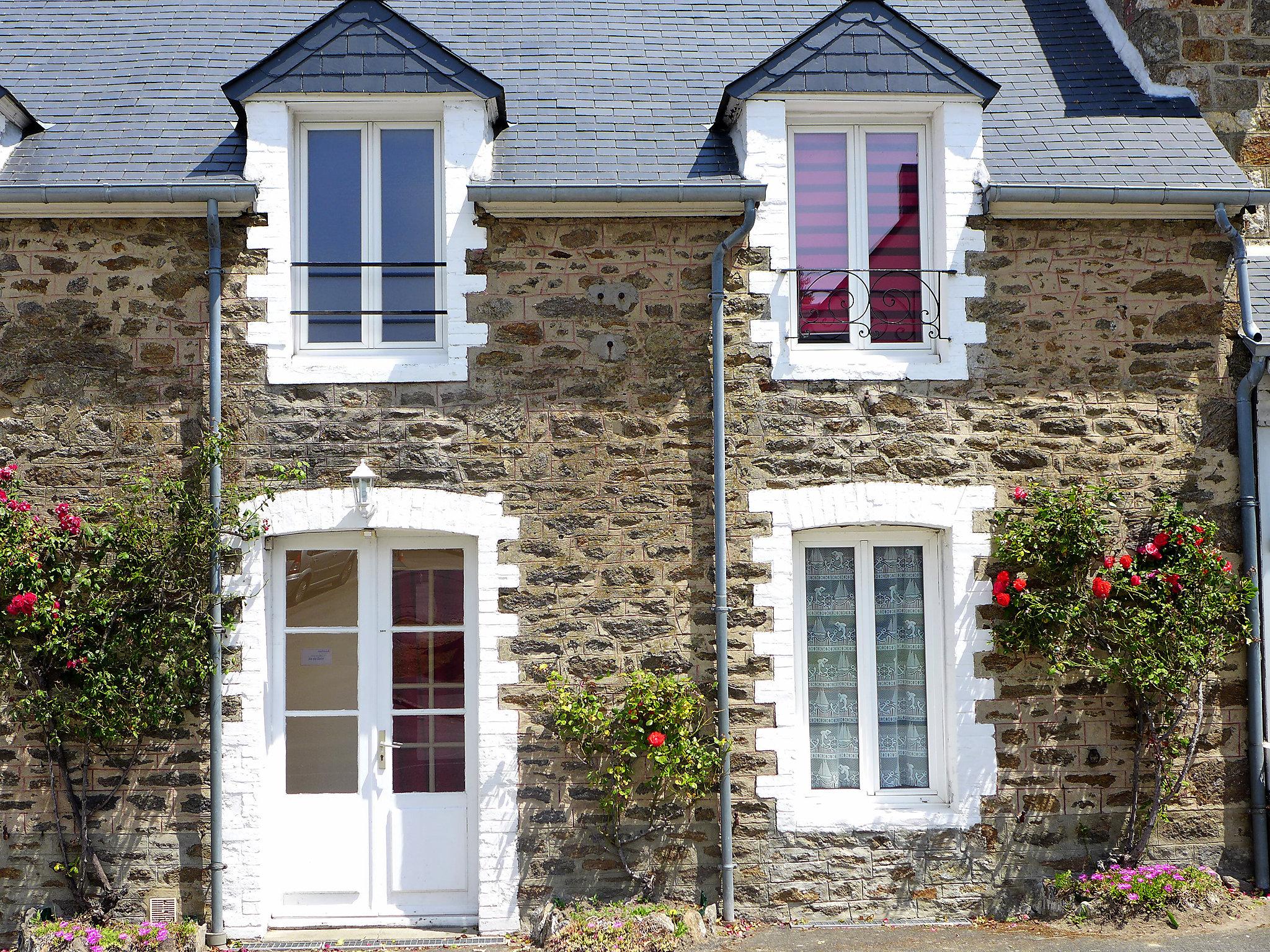 Photo 2 - Appartement de 1 chambre à La Richardais avec jardin