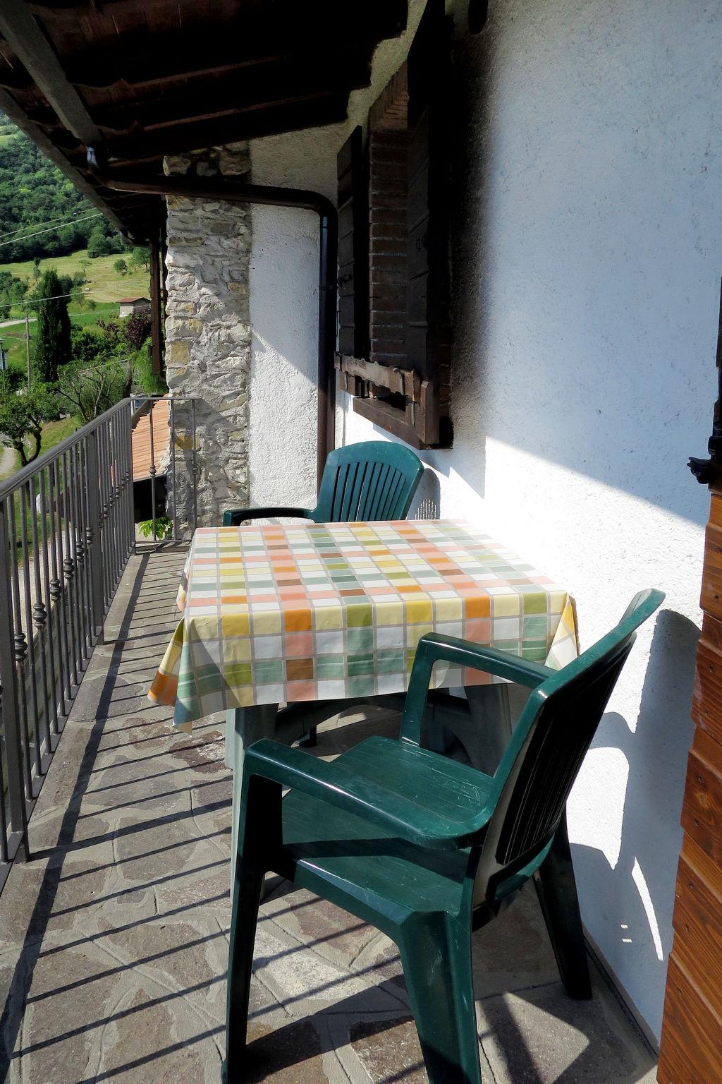 Photo 18 - Apartment in Tremosine sul Garda with swimming pool and mountain view