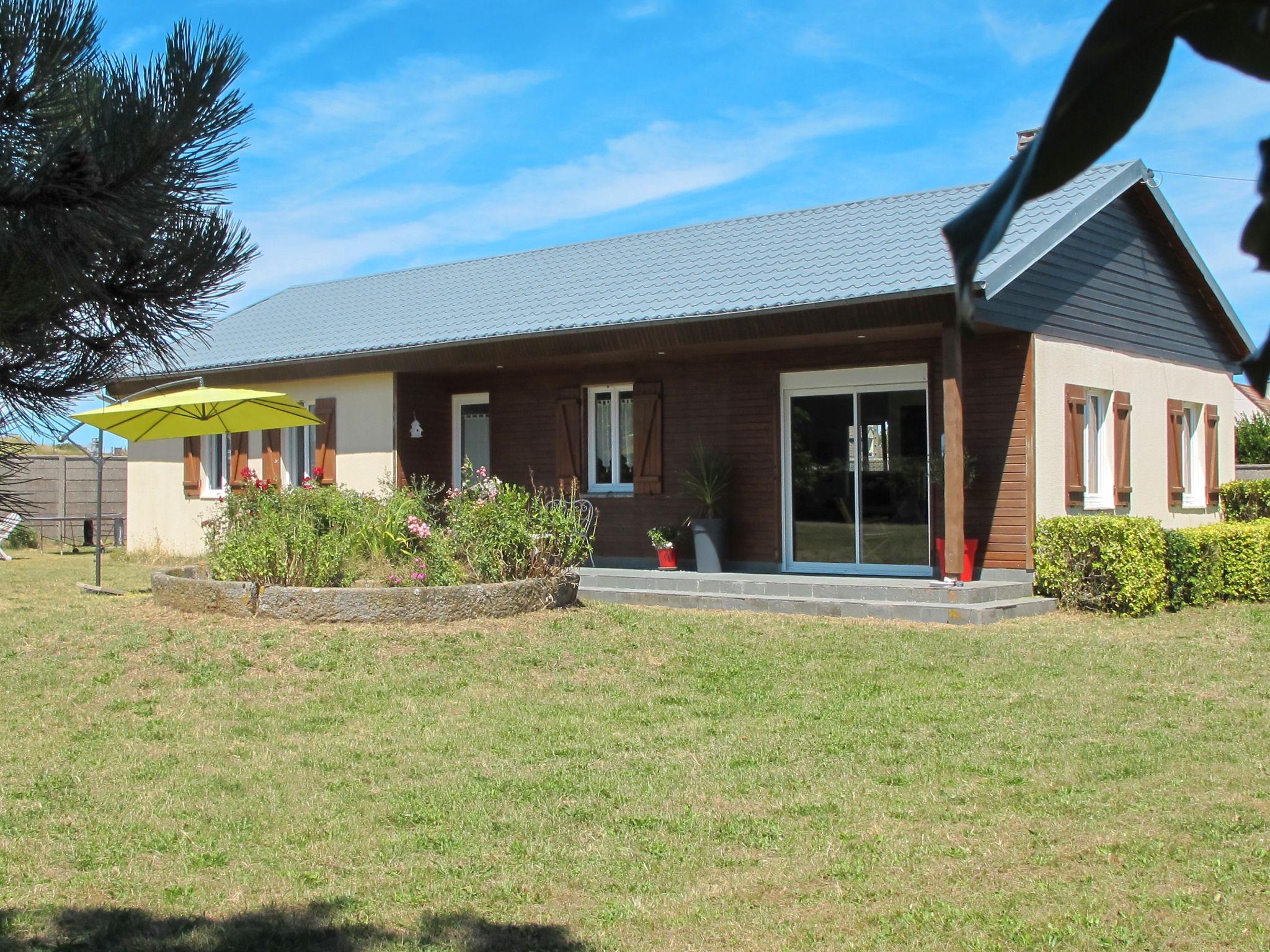 Photo 1 - Maison de 3 chambres à Gouville-sur-Mer avec jardin