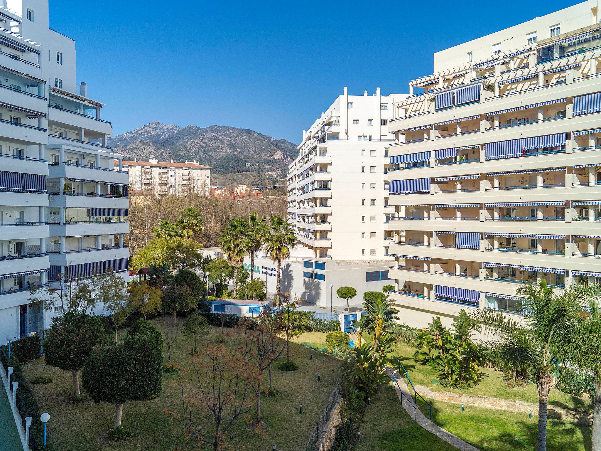 Foto 23 - Apartment mit 2 Schlafzimmern in Marbella mit schwimmbad und blick aufs meer