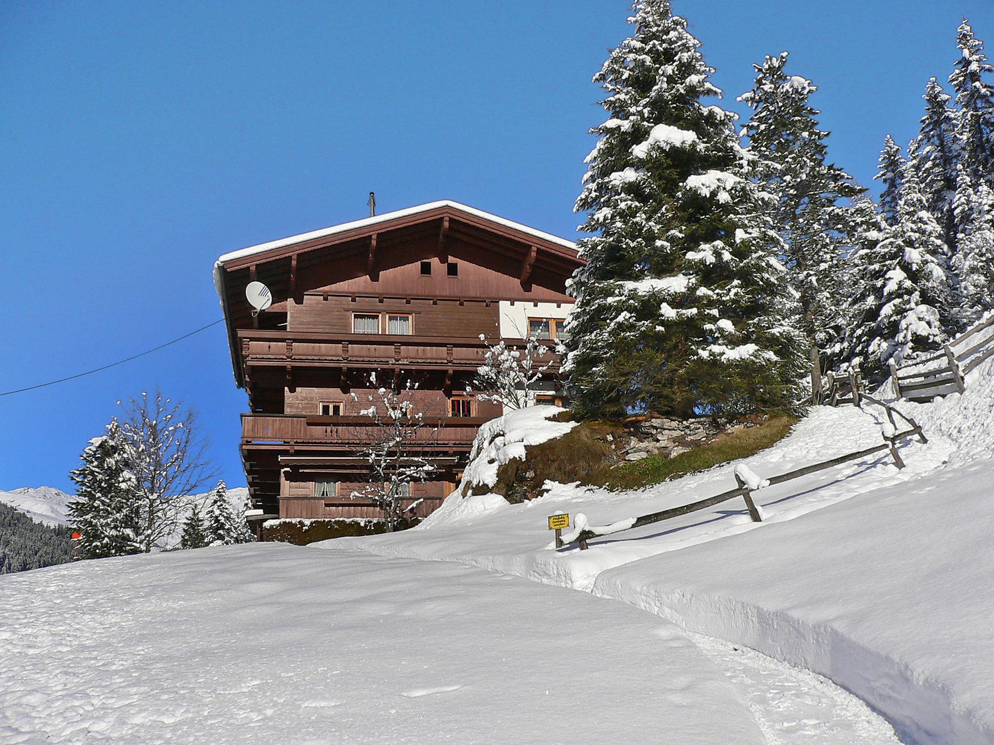 Photo 35 - Maison de 8 chambres à Tux avec jardin et vues sur la montagne