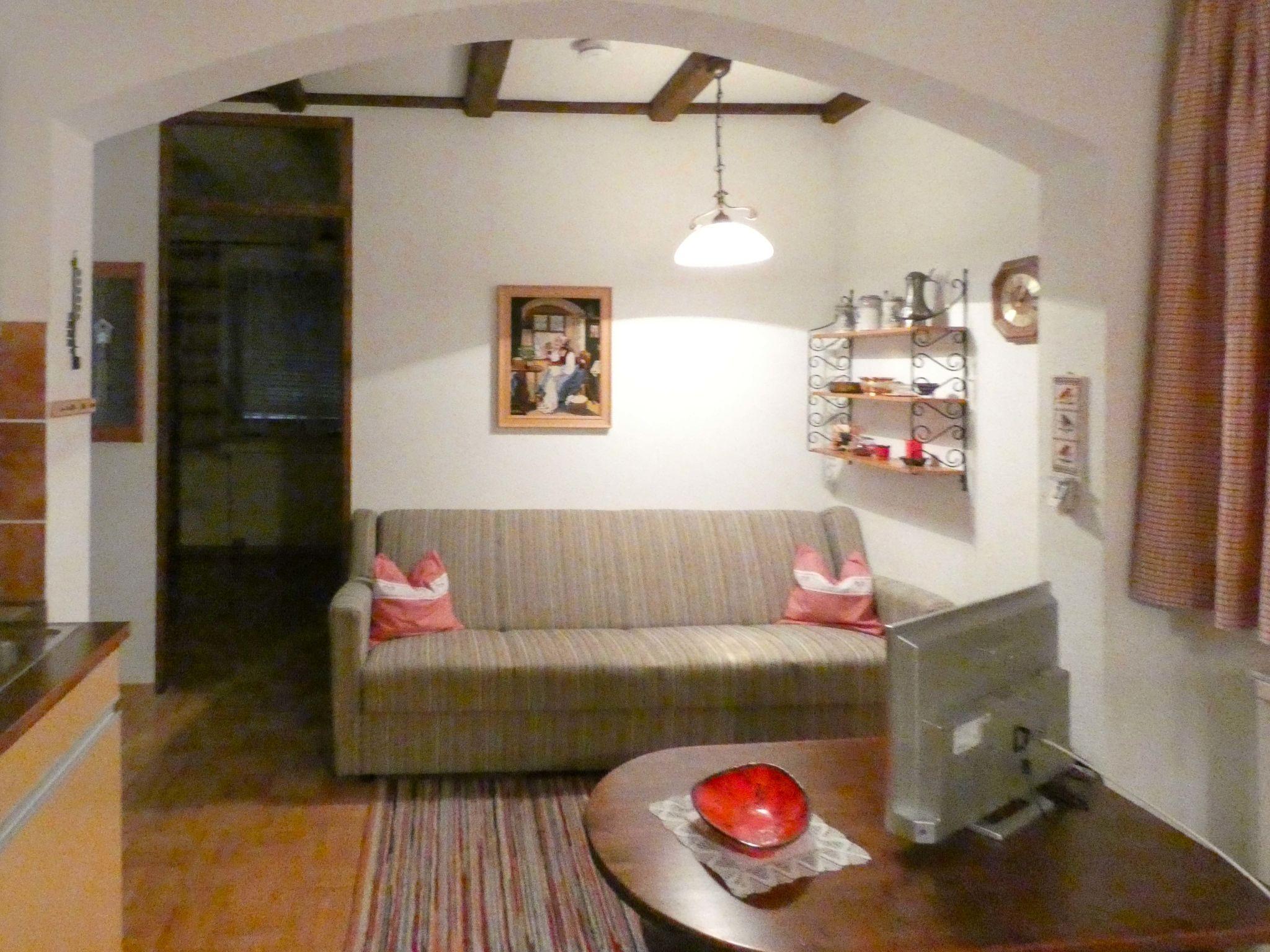 Photo 3 - 1 bedroom Apartment in Arrach with garden and terrace