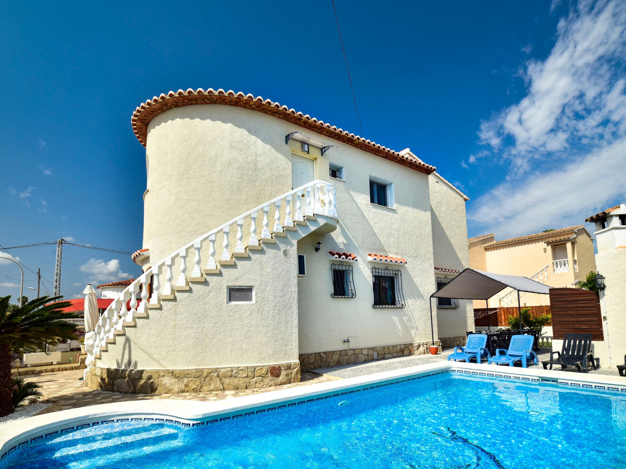 Foto 1 - Casa con 6 camere da letto a els Poblets con piscina privata e vista mare