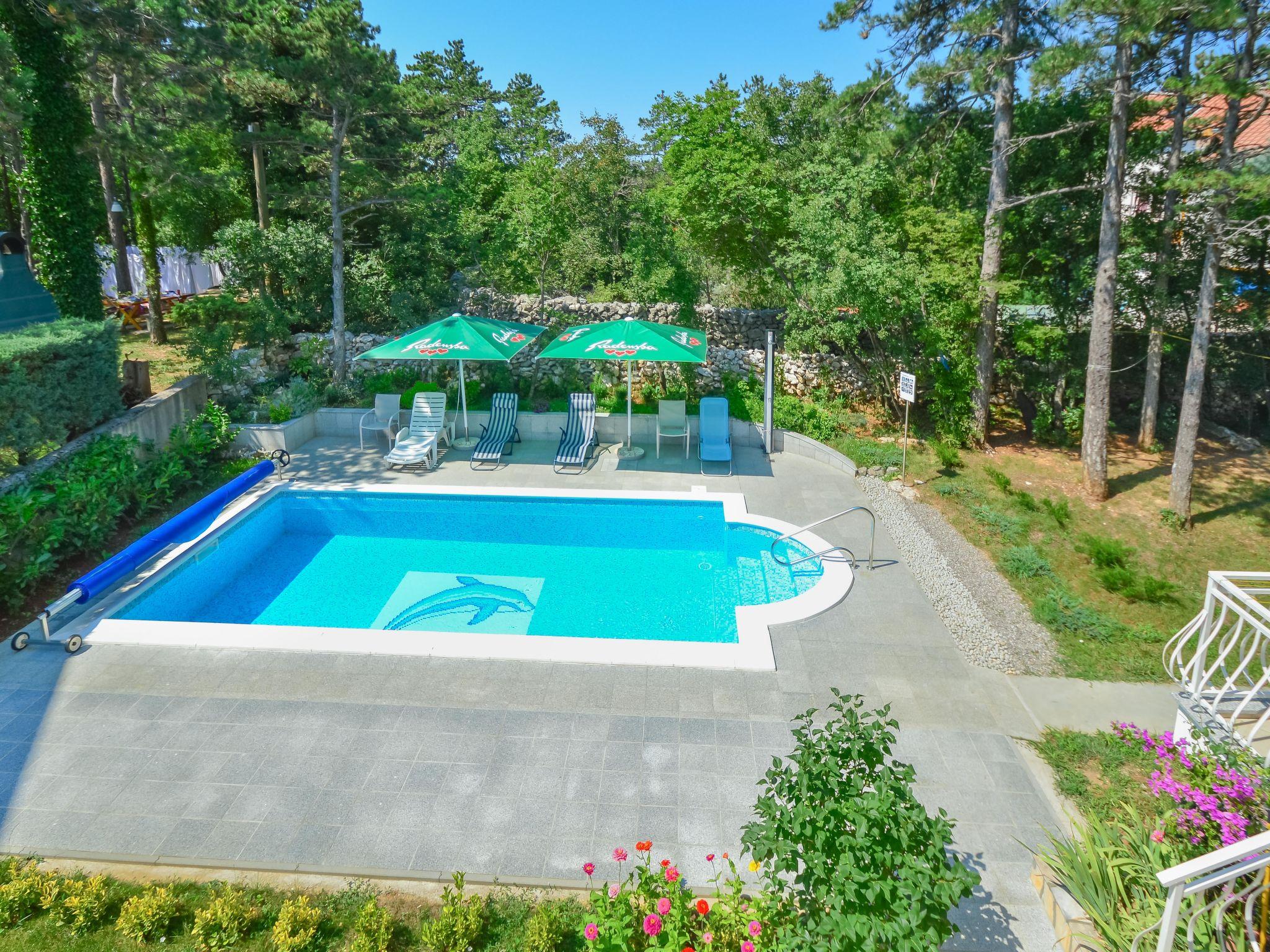 Foto 11 - Apartamento de 1 habitación en Crikvenica con piscina y vistas al mar