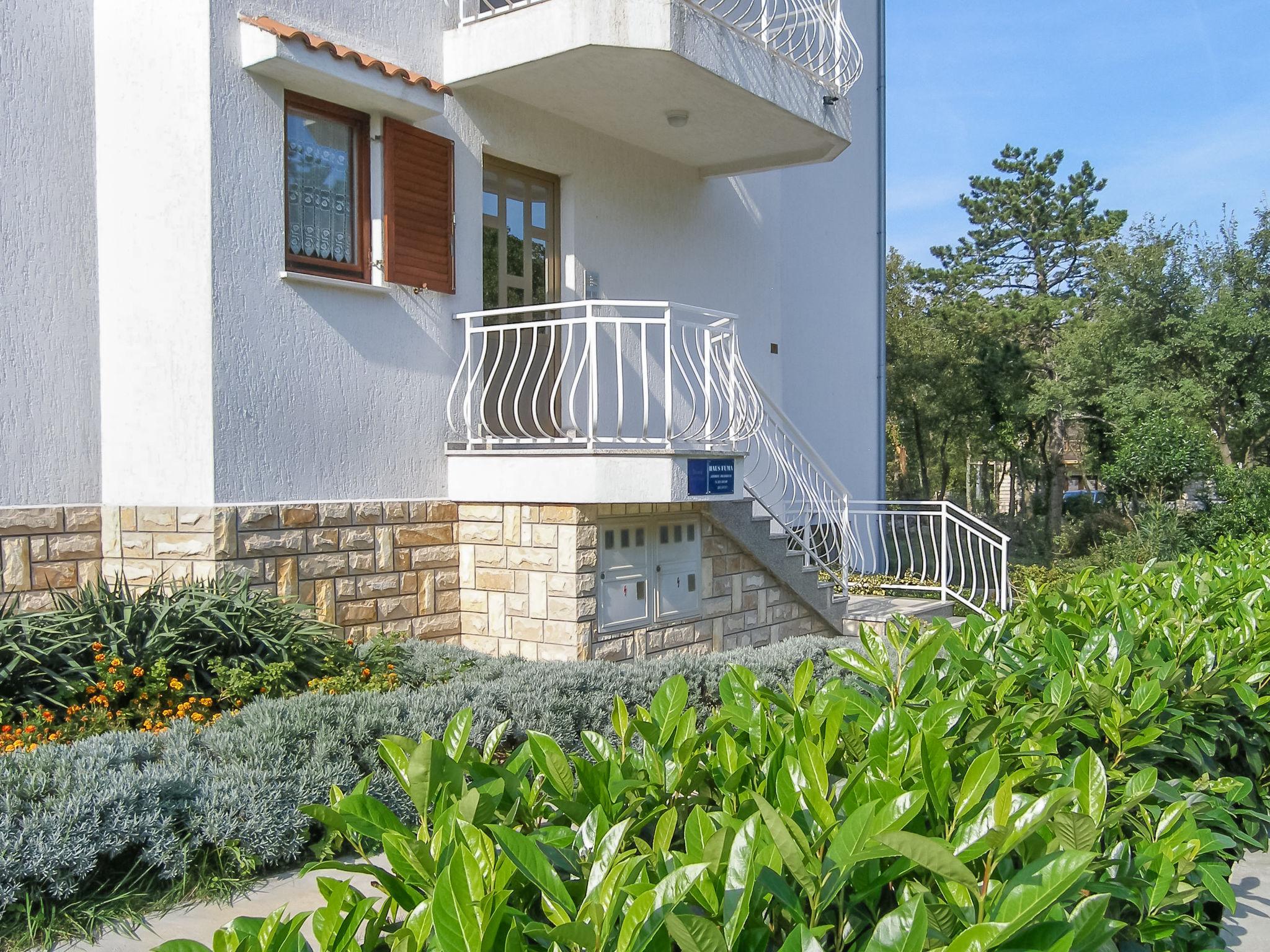 Photo 13 - Appartement de 1 chambre à Crikvenica avec piscine et vues à la mer