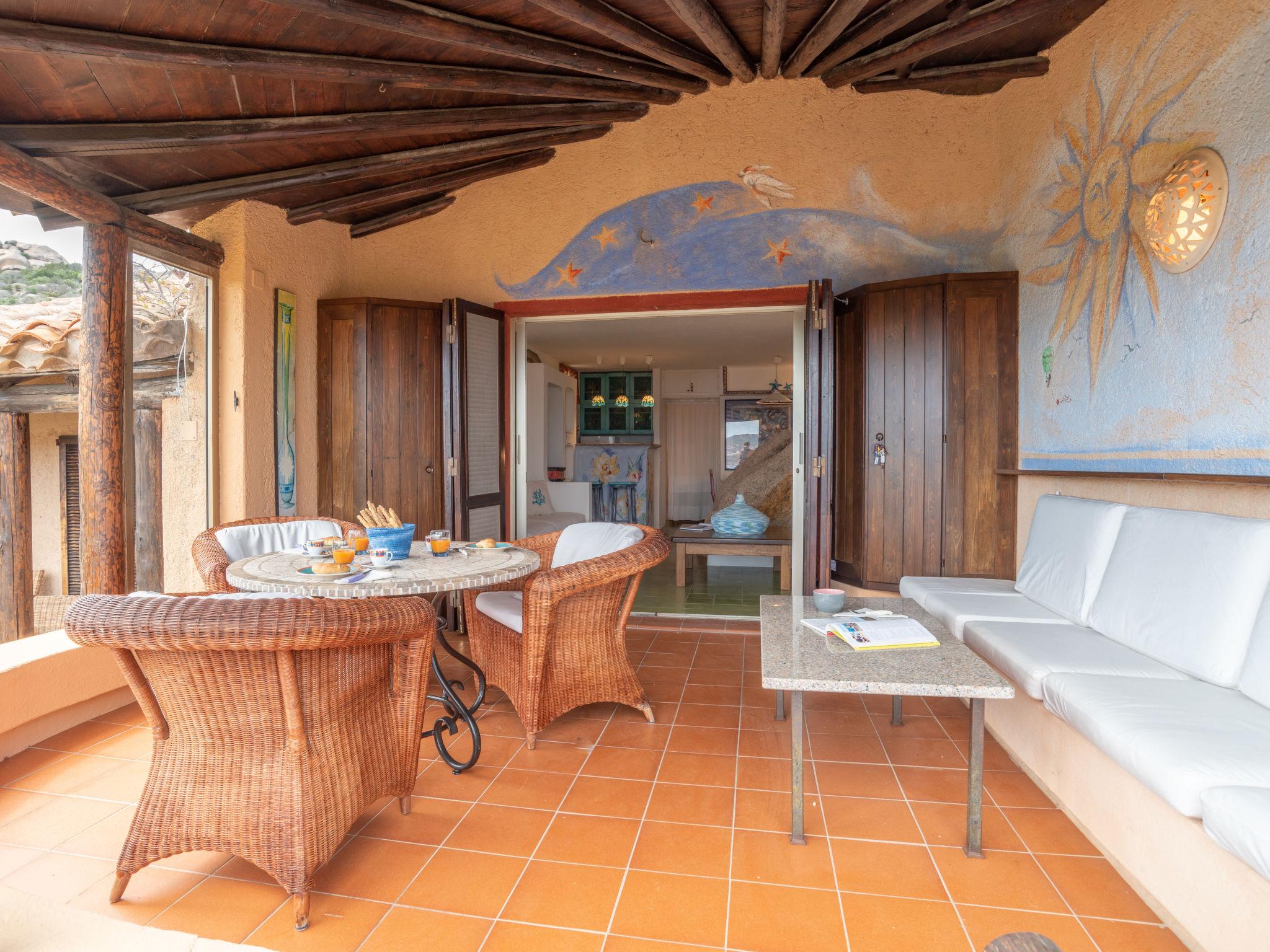 Photo 3 - Maison de 1 chambre à Palau avec jardin et terrasse