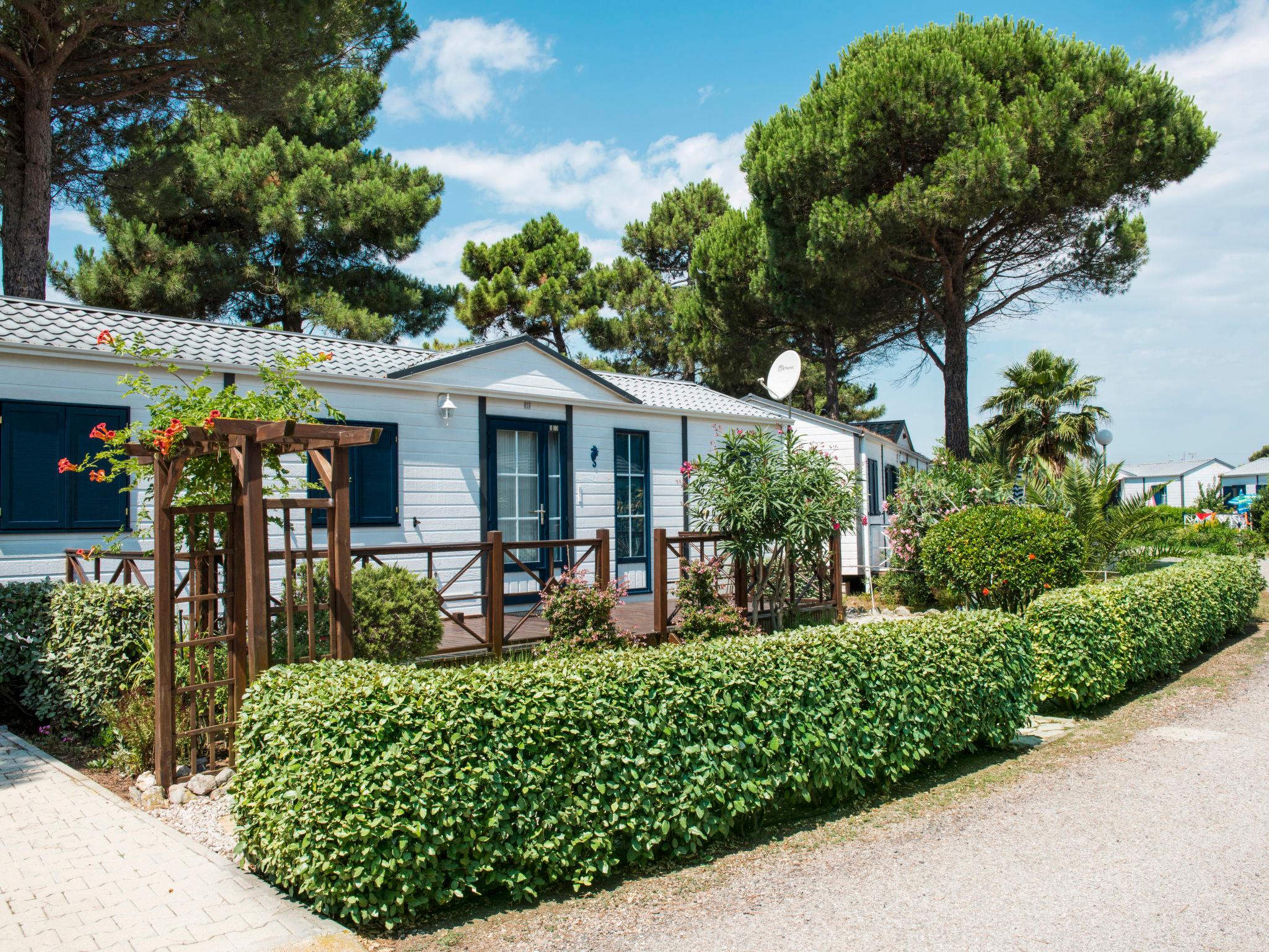 Photo 1 - Maison de 2 chambres à Vendres avec piscine et vues à la mer
