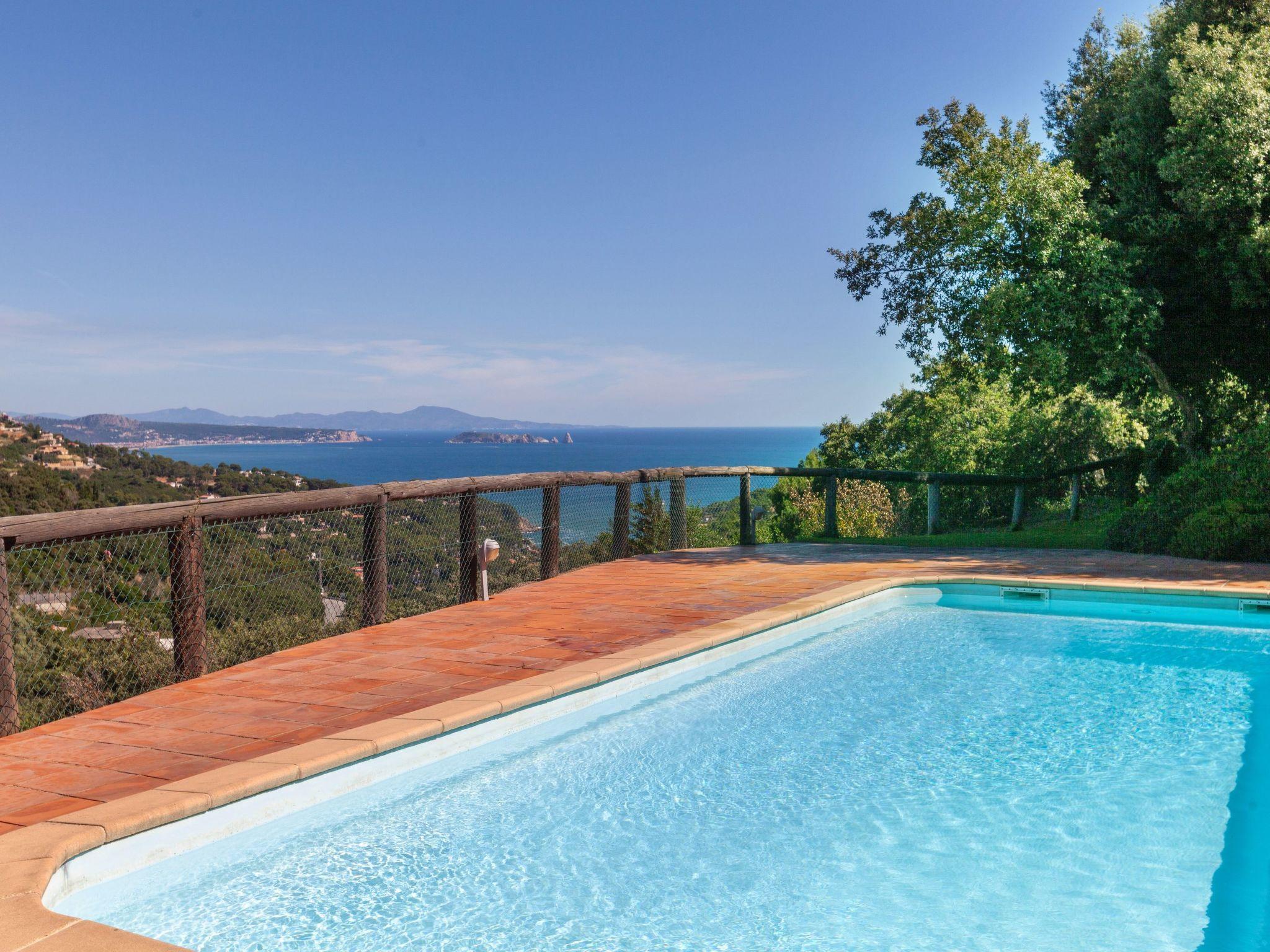 Foto 21 - Casa de 3 quartos em Begur com piscina e vistas do mar
