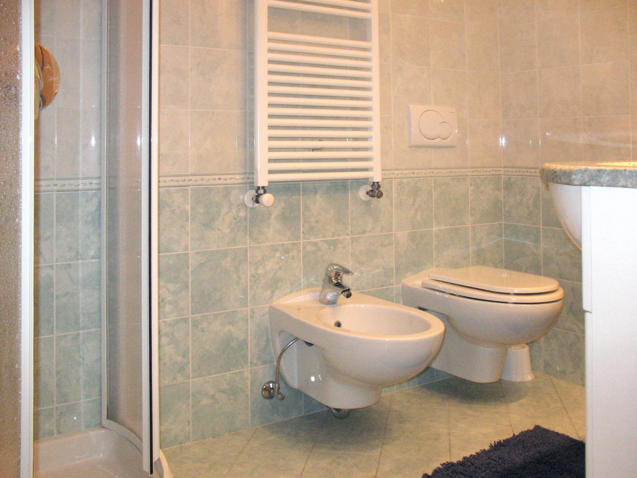 Foto 4 - Apartamento de 1 quarto em Mazzin