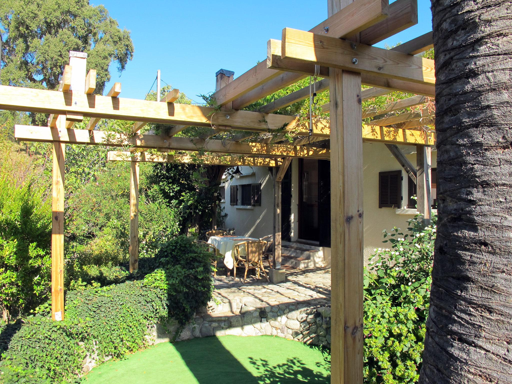 Photo 3 - Maison de 2 chambres à Prunelli-di-Fiumorbo avec jardin et vues à la mer