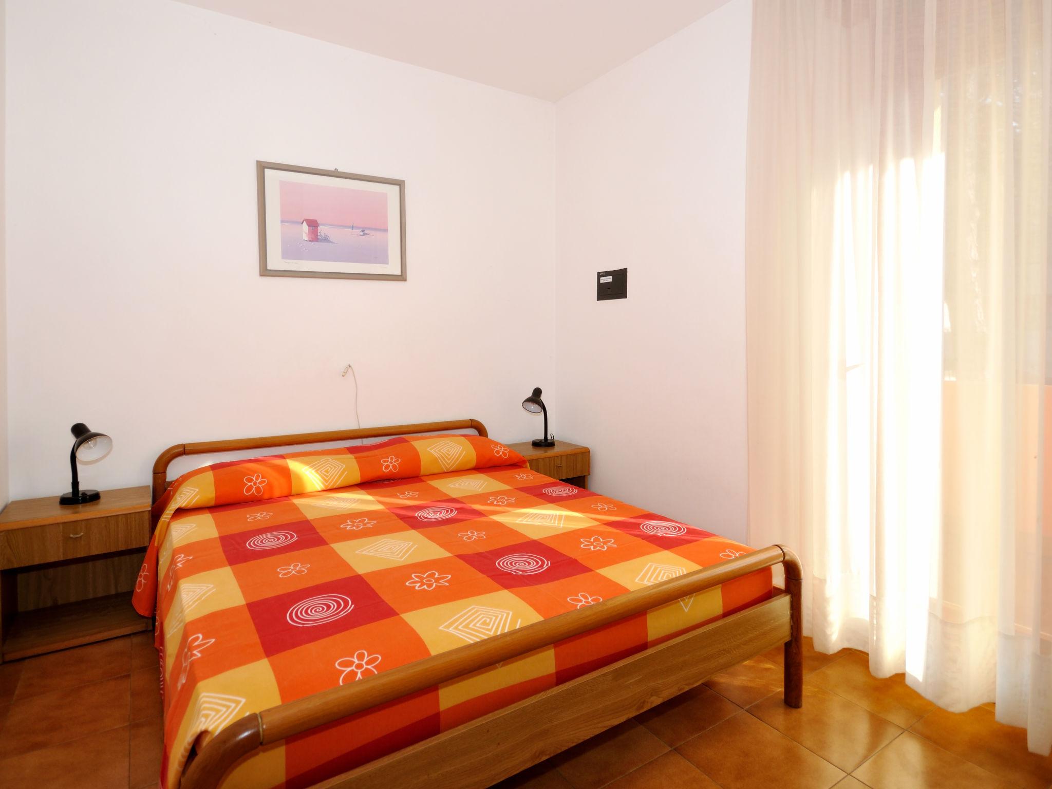 Photo 5 - 1 bedroom Apartment in San Michele al Tagliamento with garden and sea view