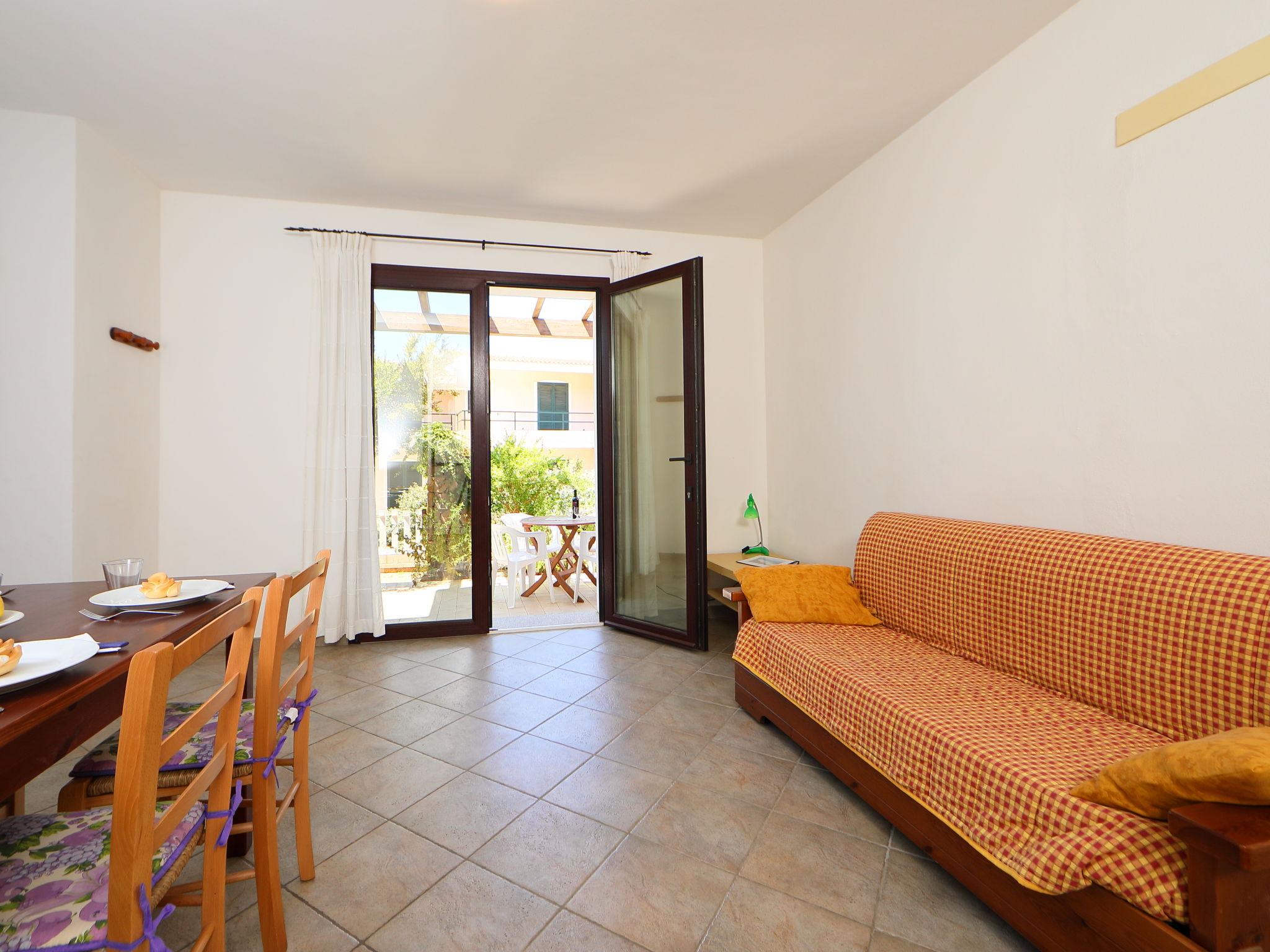 Photo 5 - 1 bedroom Apartment in Valledoria with terrace and sea view