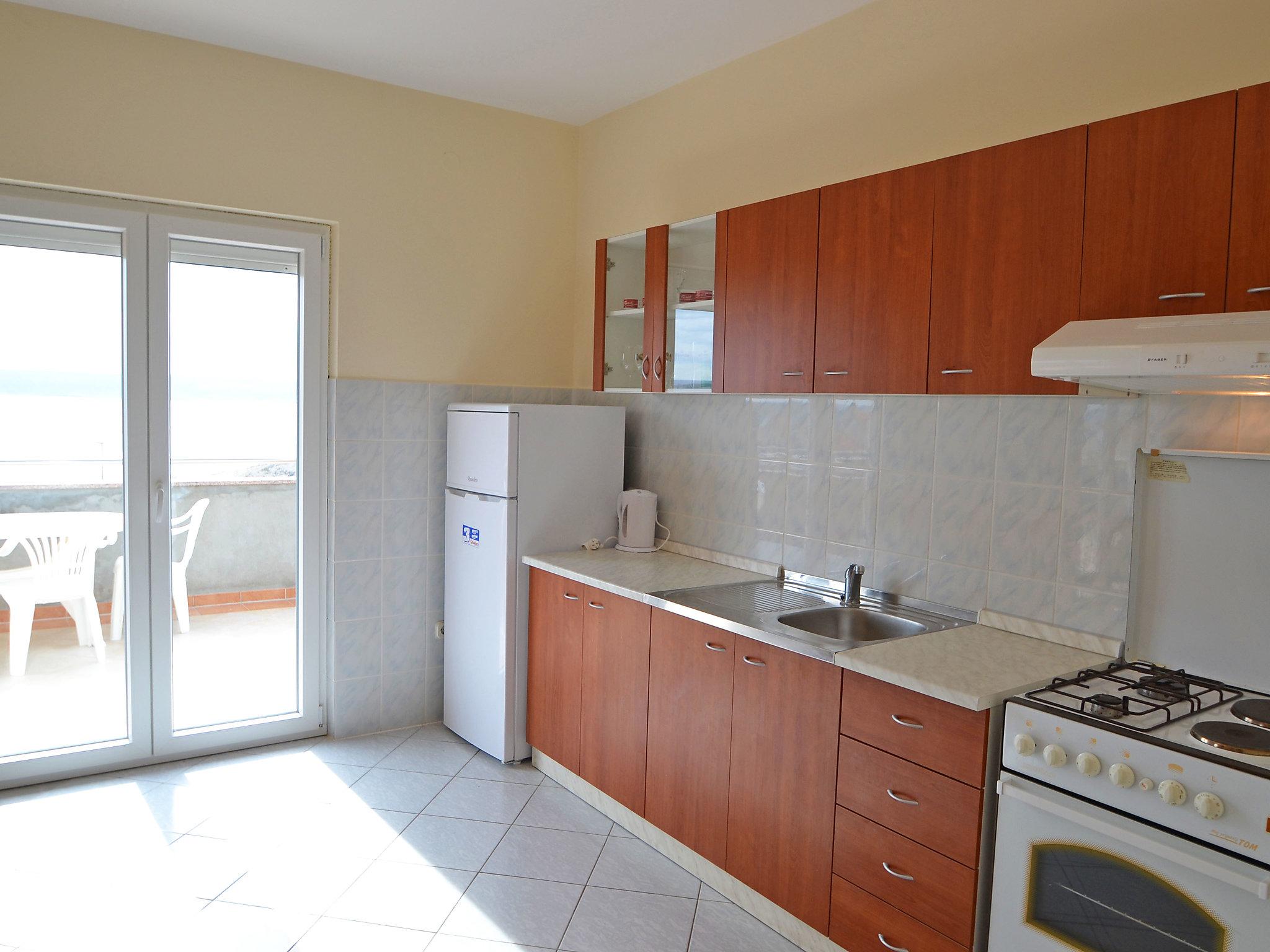 Photo 5 - 4 bedroom Apartment in Jasenice with terrace
