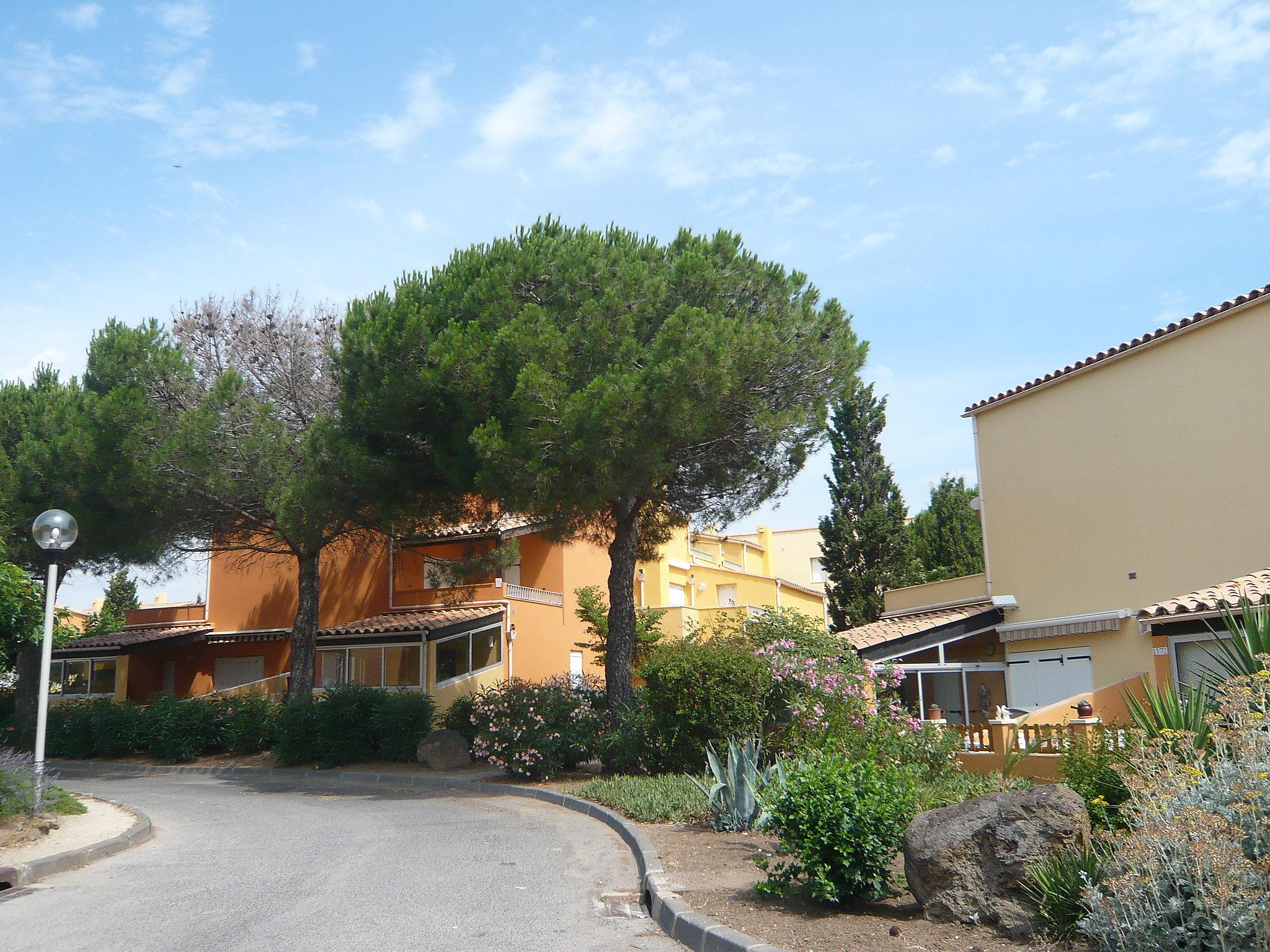 Foto 11 - Apartamento de 1 habitación en Agde con jardín y vistas al mar