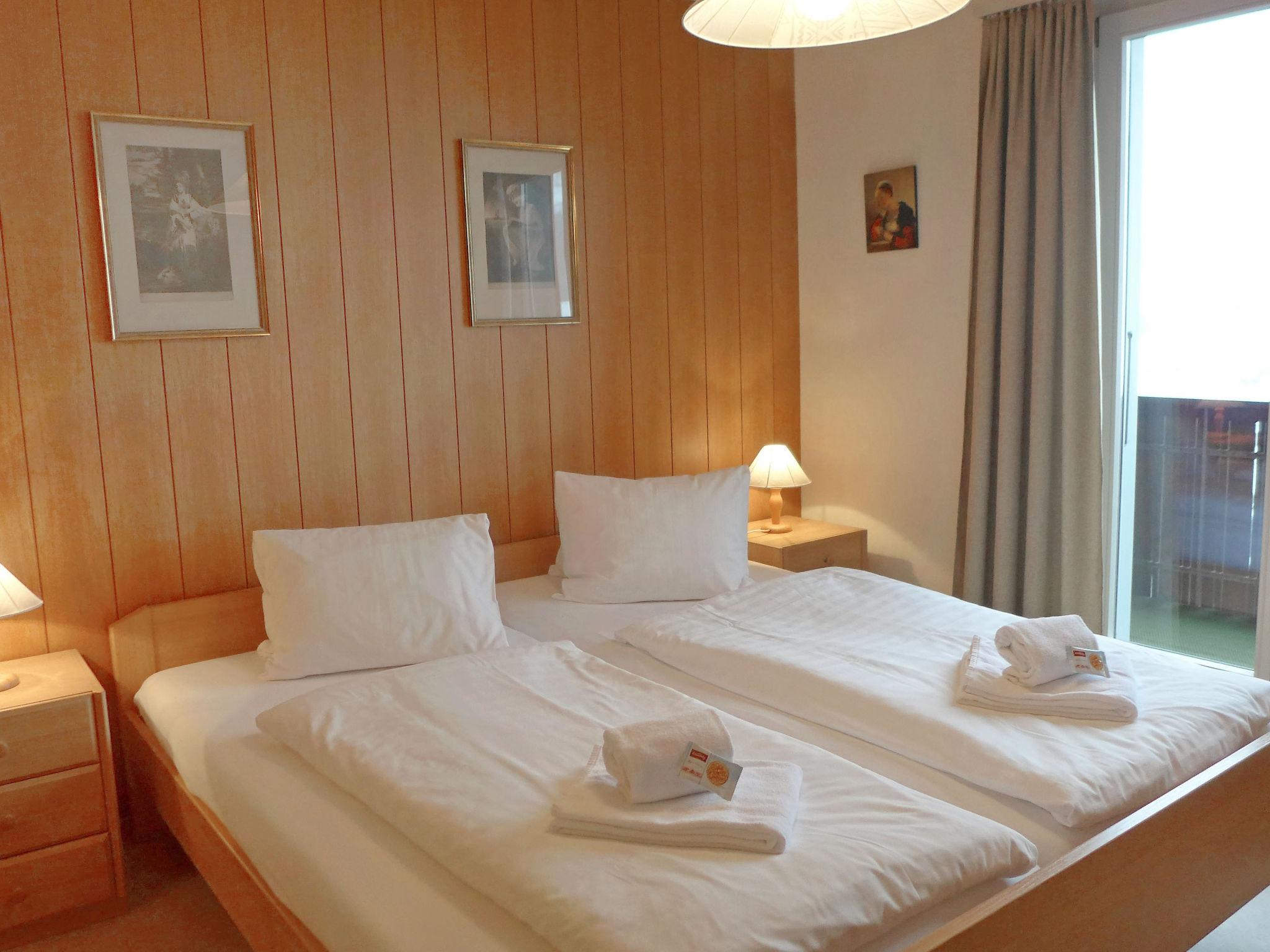 Foto 5 - Apartamento de 1 habitación en Grindelwald con vistas a la montaña