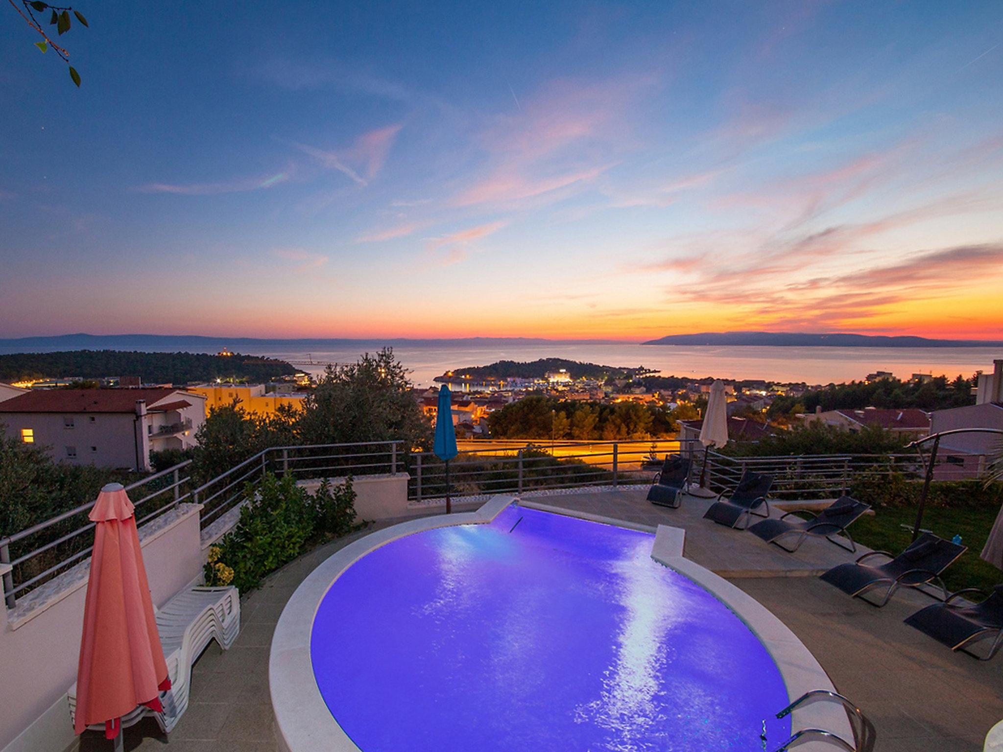 Foto 42 - Casa de 5 habitaciones en Makarska con piscina privada y vistas al mar