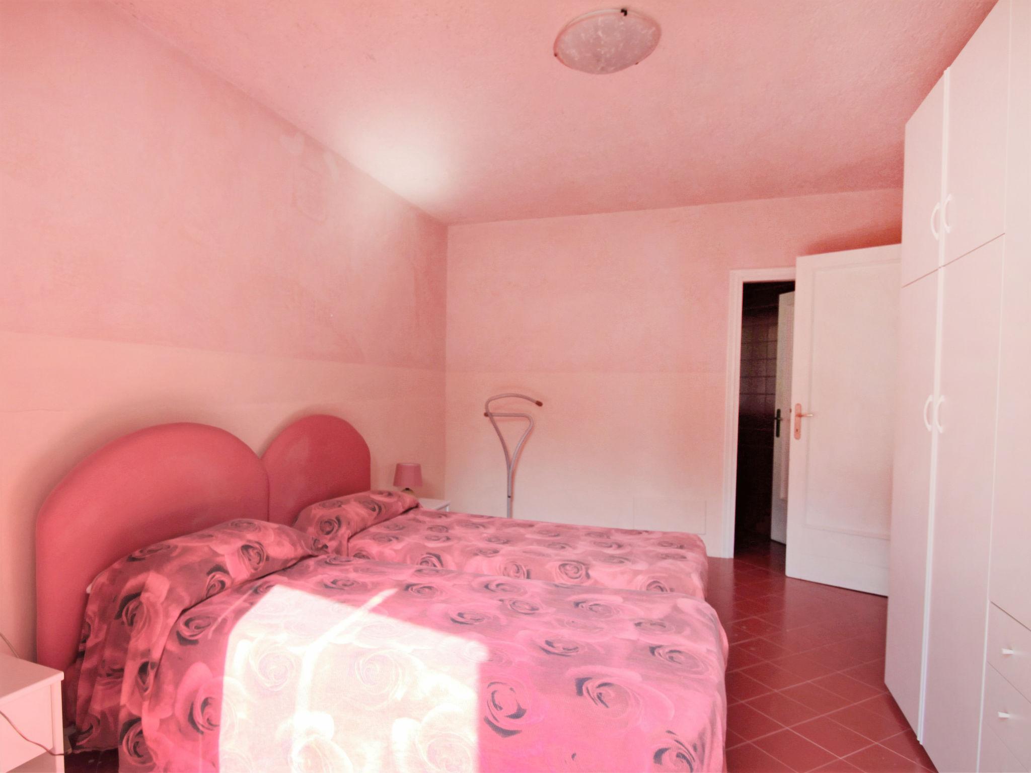 Photo 15 - 7 bedroom House in San Felice del Benaco with private pool and garden