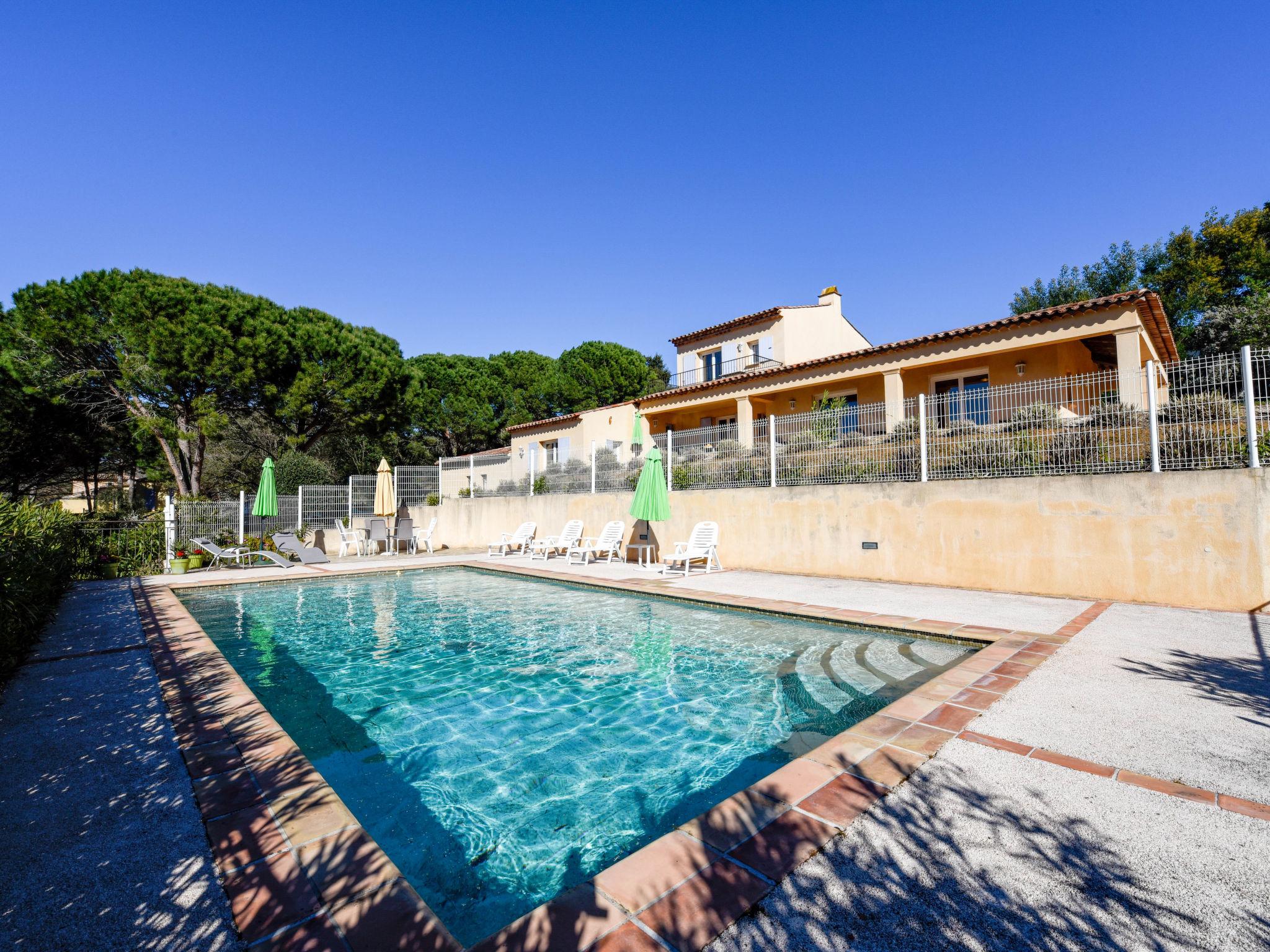 Foto 1 - Casa de 3 habitaciones en La Croix-Valmer con piscina privada y vistas al mar