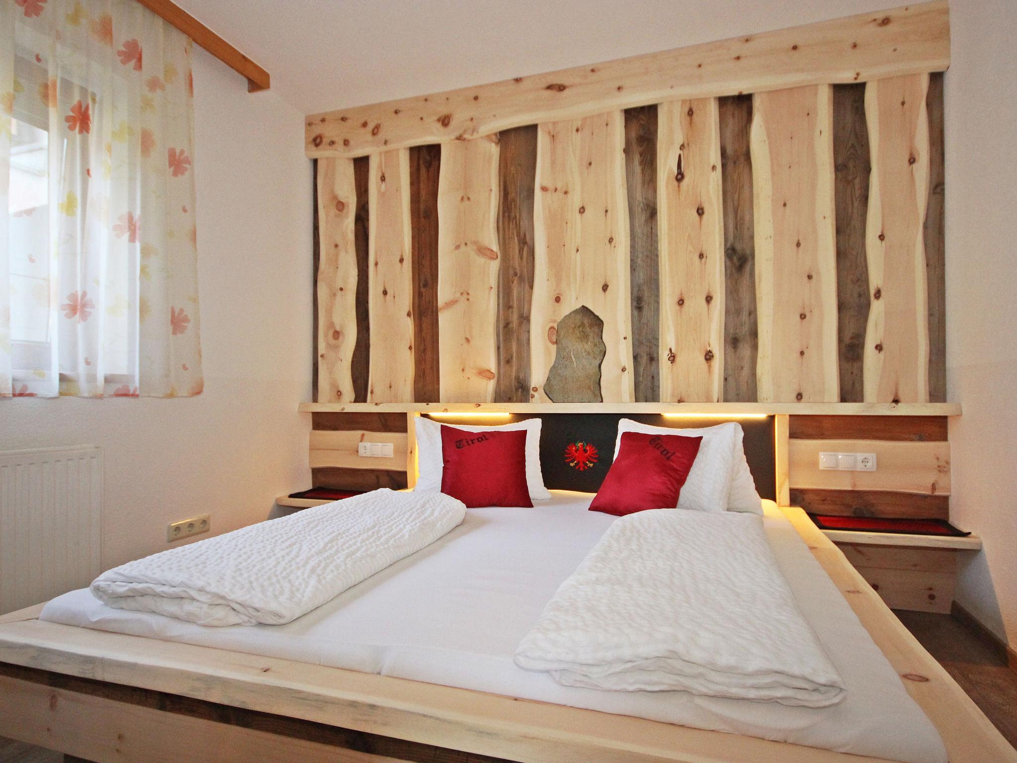 Foto 12 - Appartamento con 2 camere da letto a Oberperfuss con giardino e vista sulle montagne