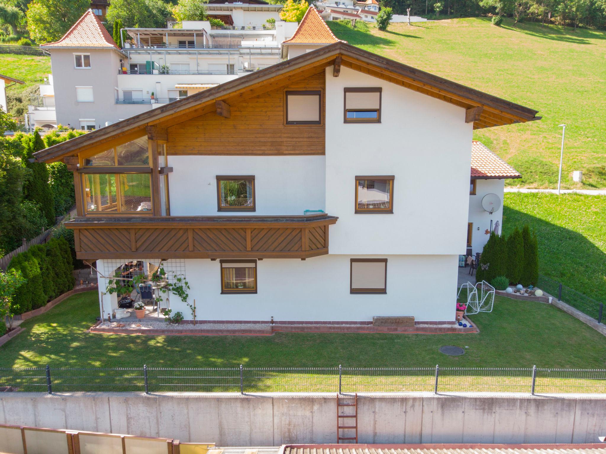 Photo 34 - Appartement de 2 chambres à Oberperfuss avec jardin et vues sur la montagne