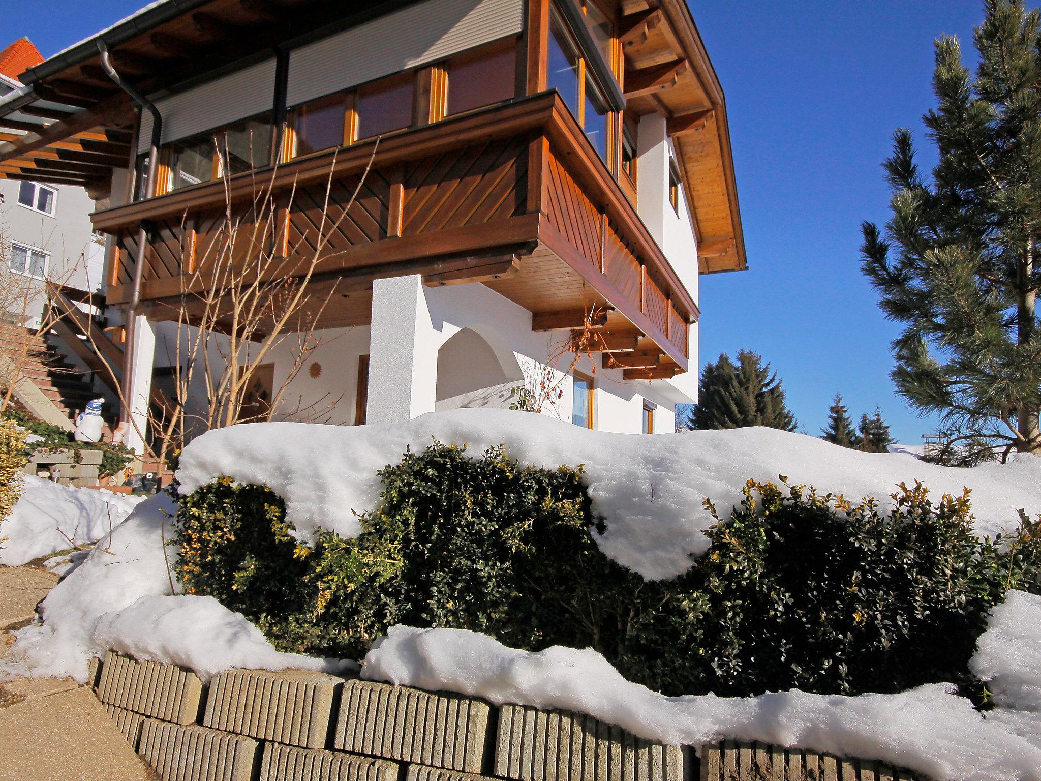 Photo 38 - Appartement de 2 chambres à Oberperfuss avec jardin et vues sur la montagne