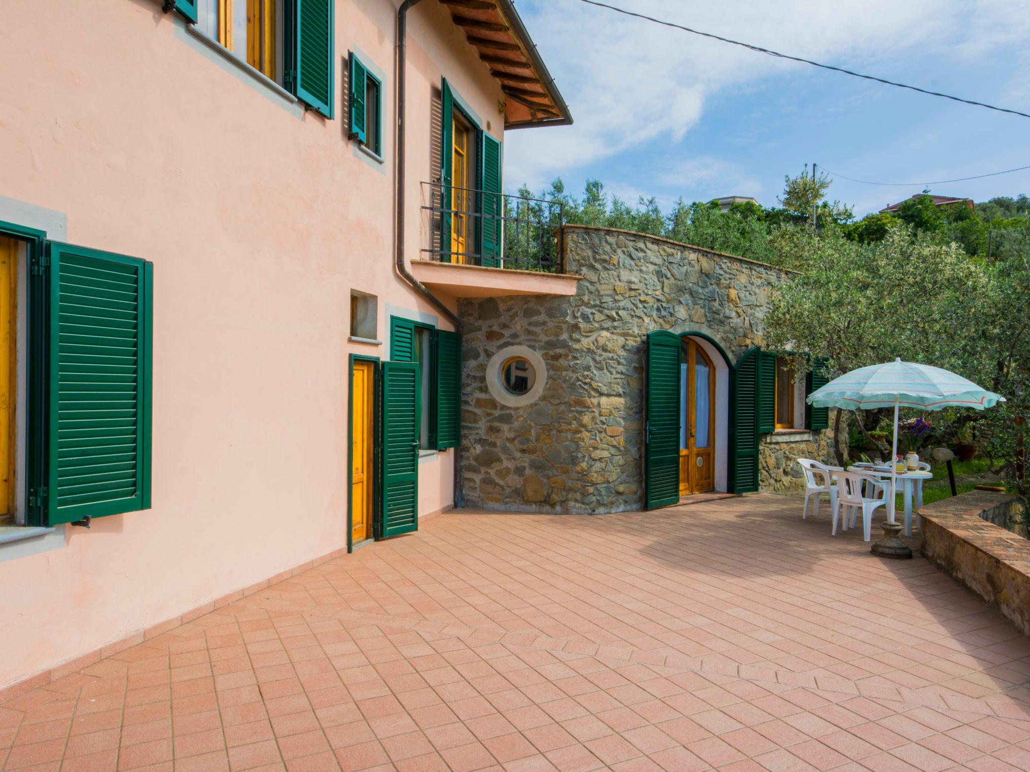 Foto 24 - Apartamento de 1 habitación en Lamporecchio con piscina y terraza