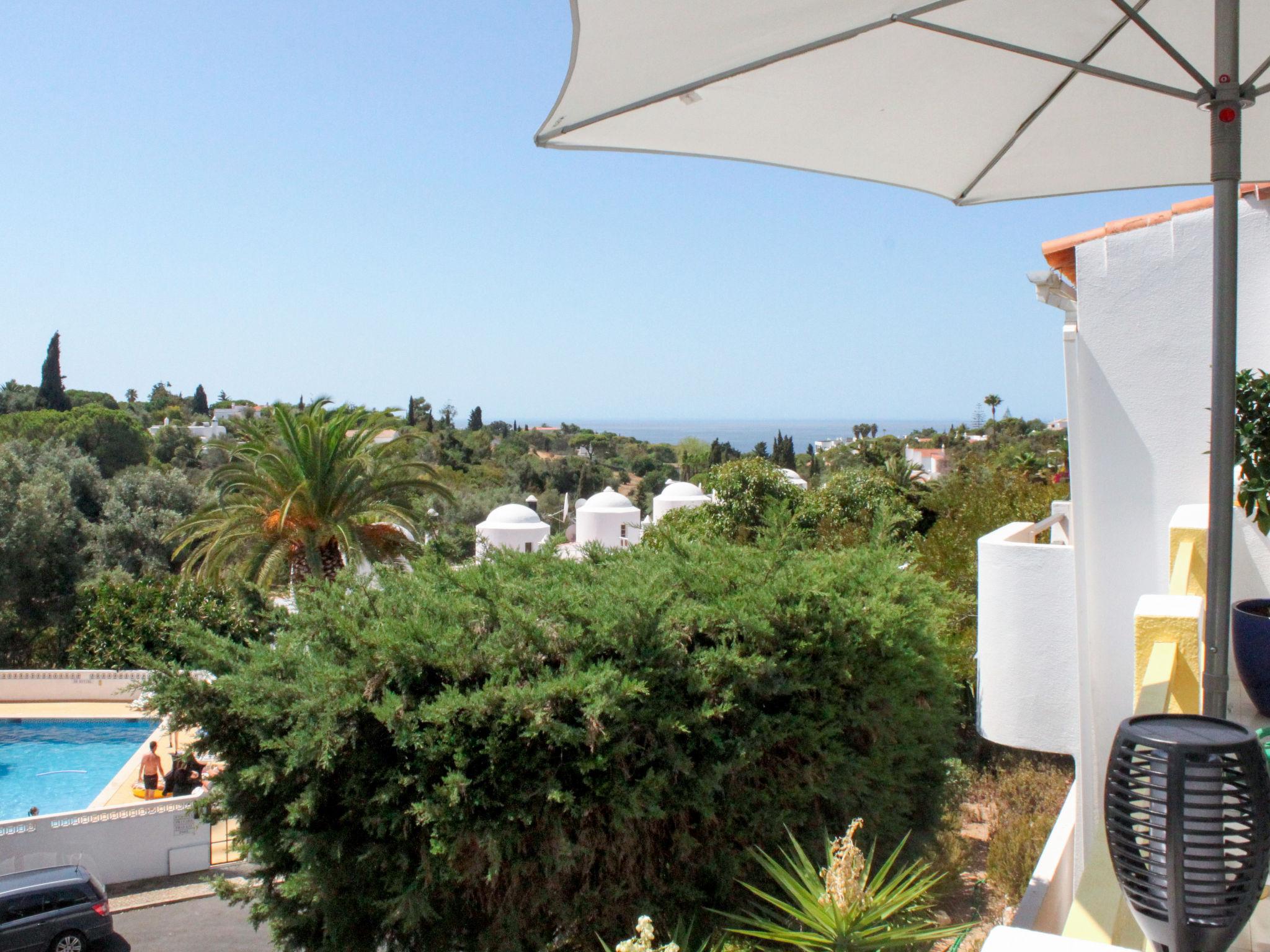 Photo 17 - Maison de 2 chambres à Lagoa avec piscine et vues à la mer