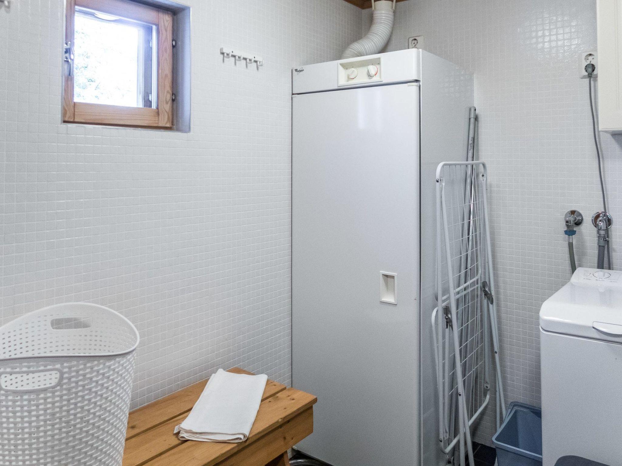 Foto 27 - Haus mit 2 Schlafzimmern in Sotkamo mit sauna
