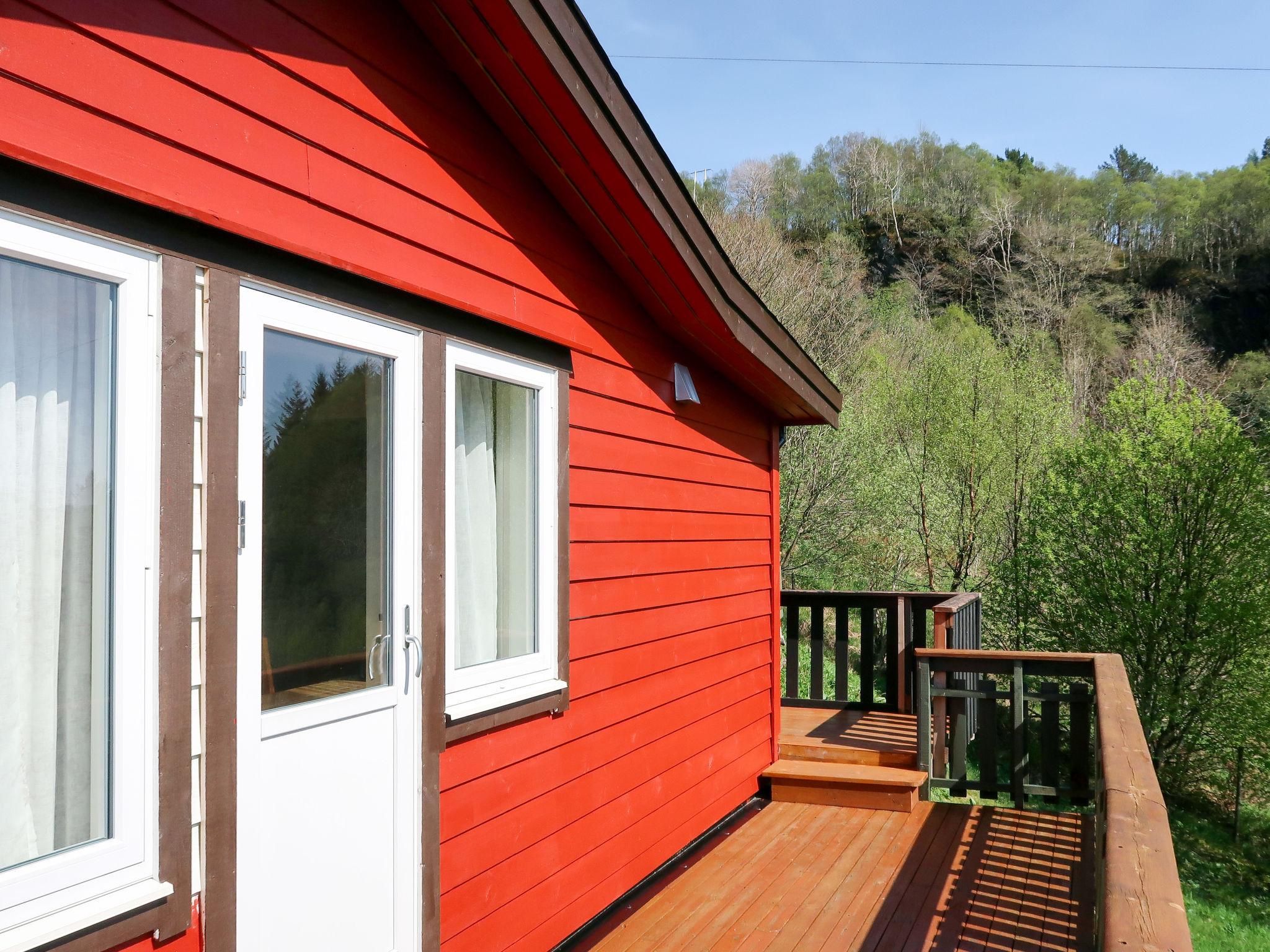 Foto 6 - Casa de 2 quartos em Salbu com jardim e terraço