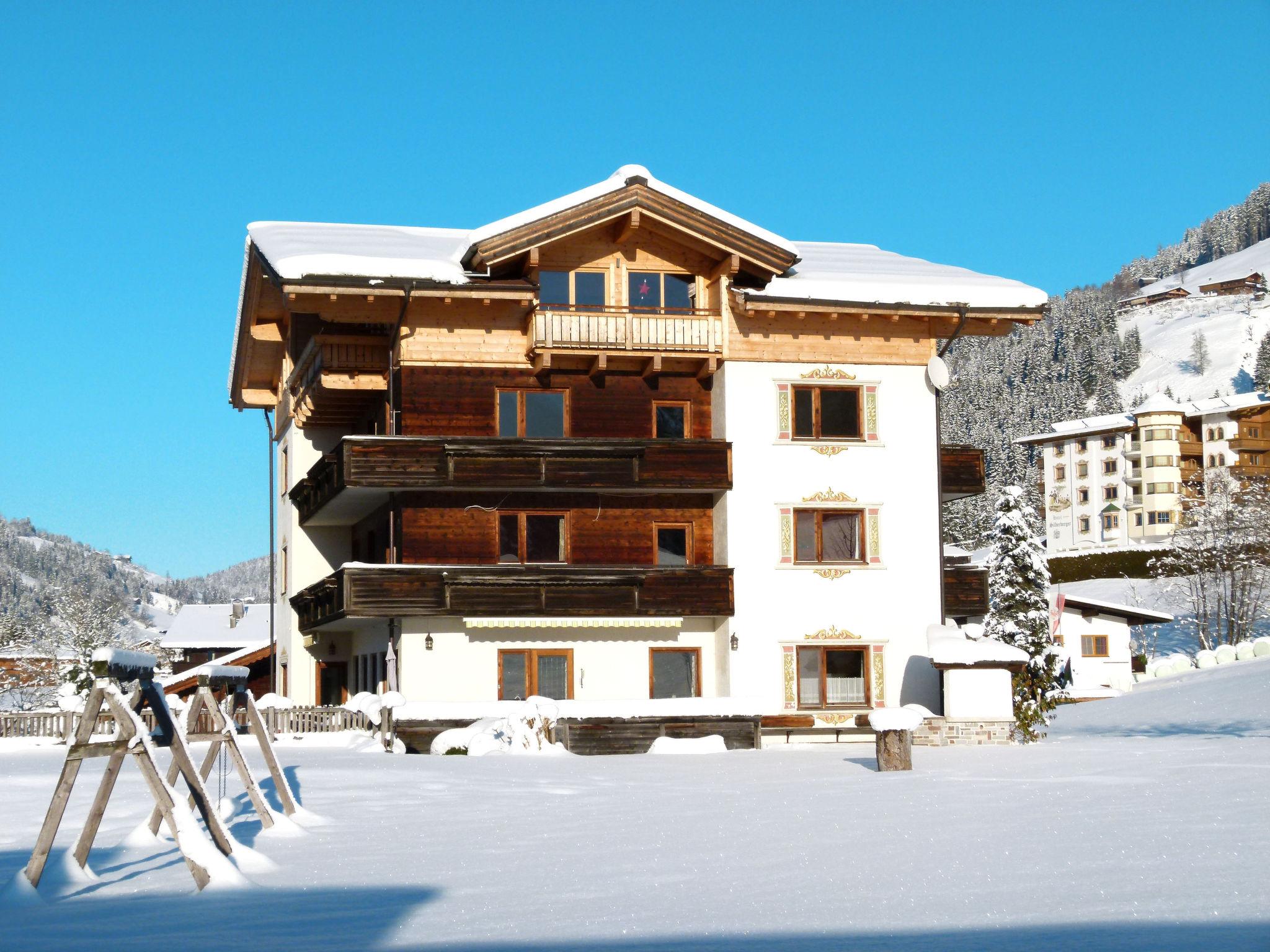 Foto 9 - Apartment mit 6 Schlafzimmern in Wildschönau mit blick auf die berge