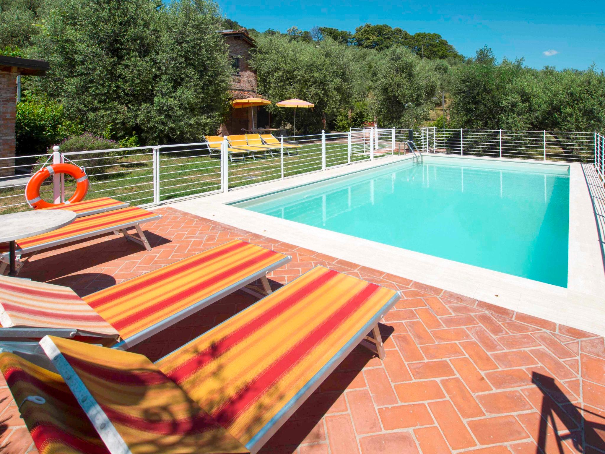 Foto 49 - Casa de 5 habitaciones en Montecatini Terme con piscina privada y jardín