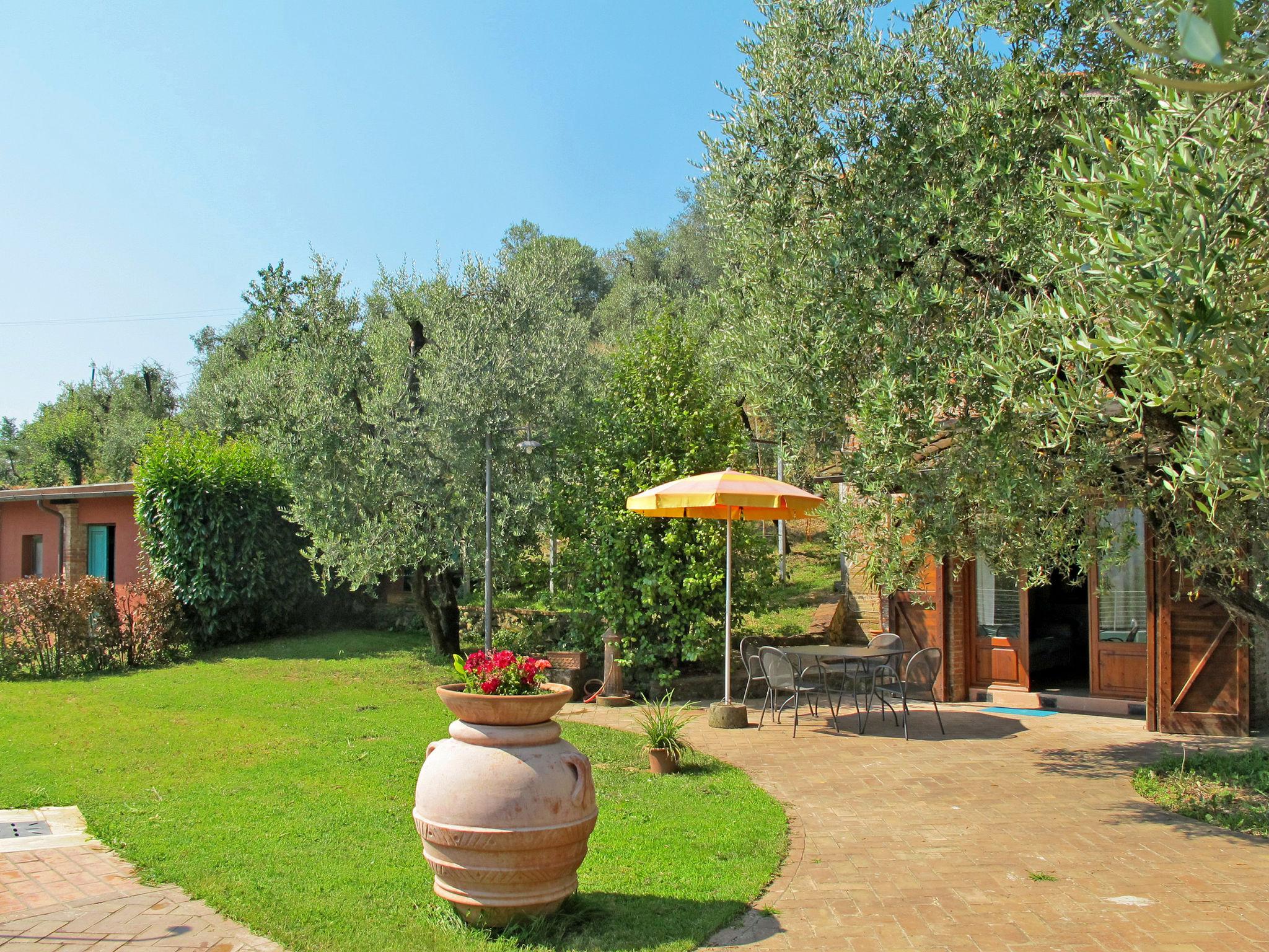 Photo 60 - Maison de 5 chambres à Montecatini Terme avec piscine privée et jardin